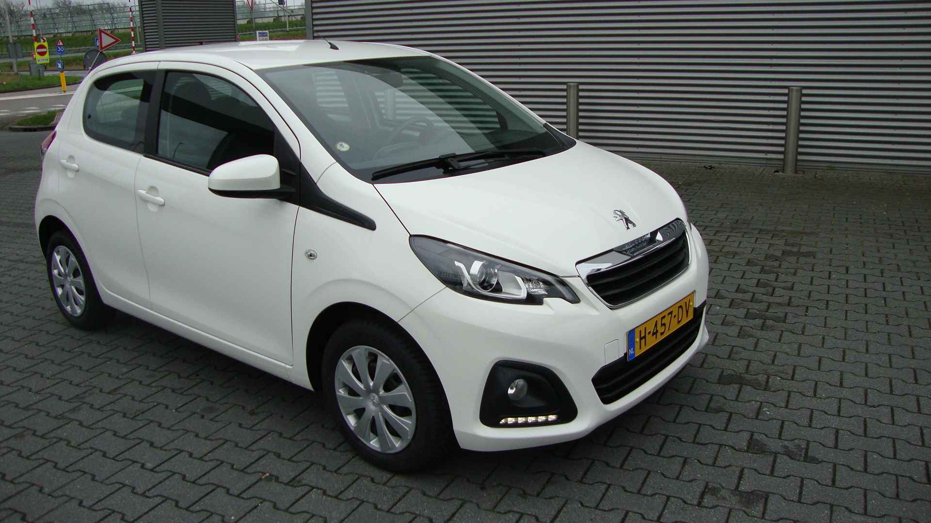 PEUGEOT 108 1.0 e-VTi 72pk 5D Active - 8/15