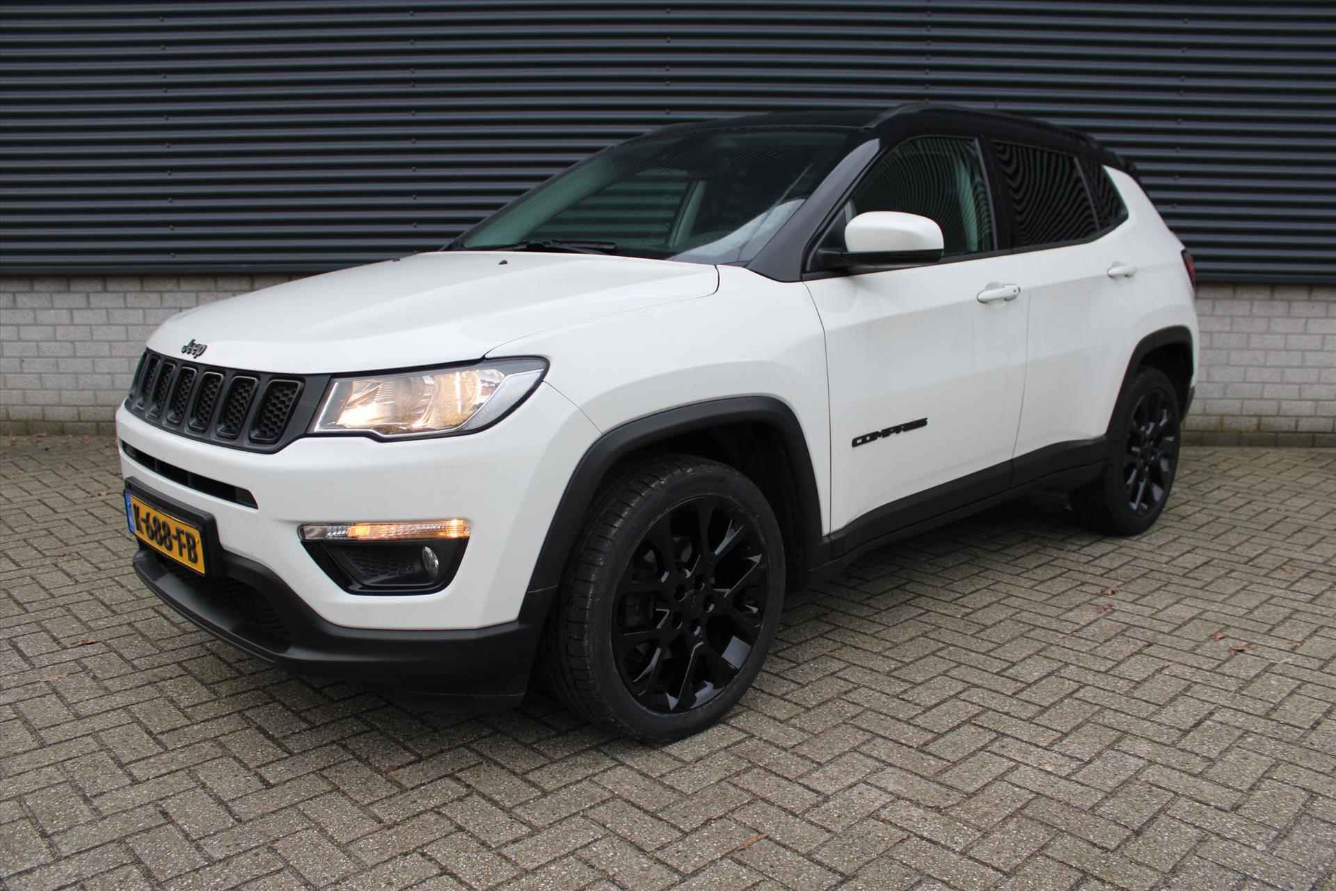 Jeep Compass 1.3 MultiAir 130pk Night Eagle Liberty Edition I Two Tone I Lichtmetalen velgen 19 inch I Camera I Navigatie - 2/23