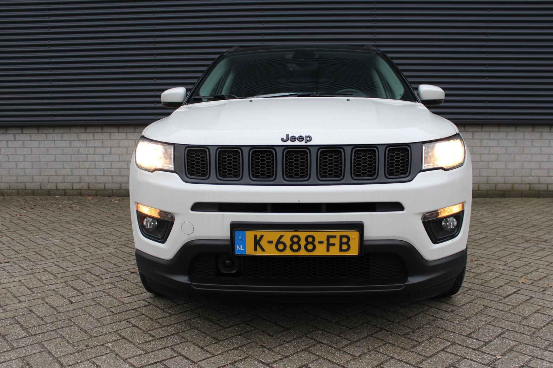 Jeep Compass 1.3 MultiAir 130pk Night Eagle Liberty Edition I Two Tone I Lichtmetalen velgen 19 inch I Camera I Navigatie - 3/23