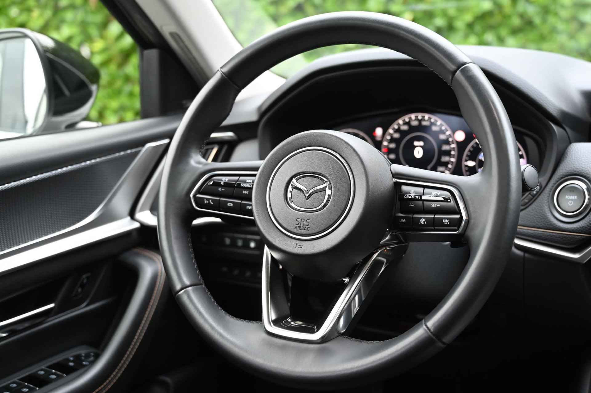 Mazda CX-60 e-SkyActiv 327 PHEV automaat Homura Comfort & Convenience/Sound & Driver Assistance & Panoramic Pack *Trekhaak* *Origineel NL* - 25/70
