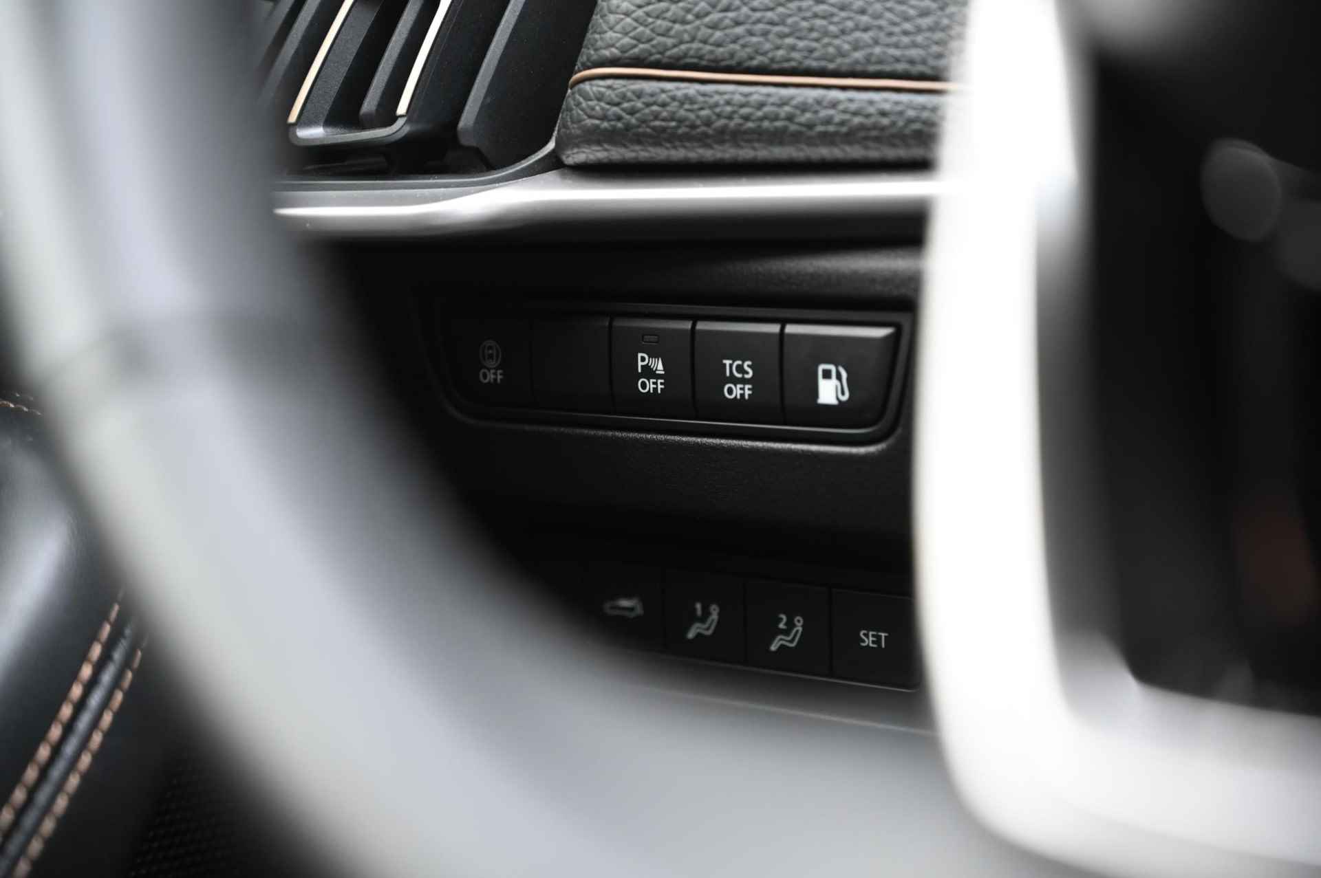 Mazda CX-60 e-SkyActiv 327 PHEV automaat Homura Comfort & Convenience/Sound & Driver Assistance & Panoramic Pack *Trekhaak* *Origineel NL* - 27/70