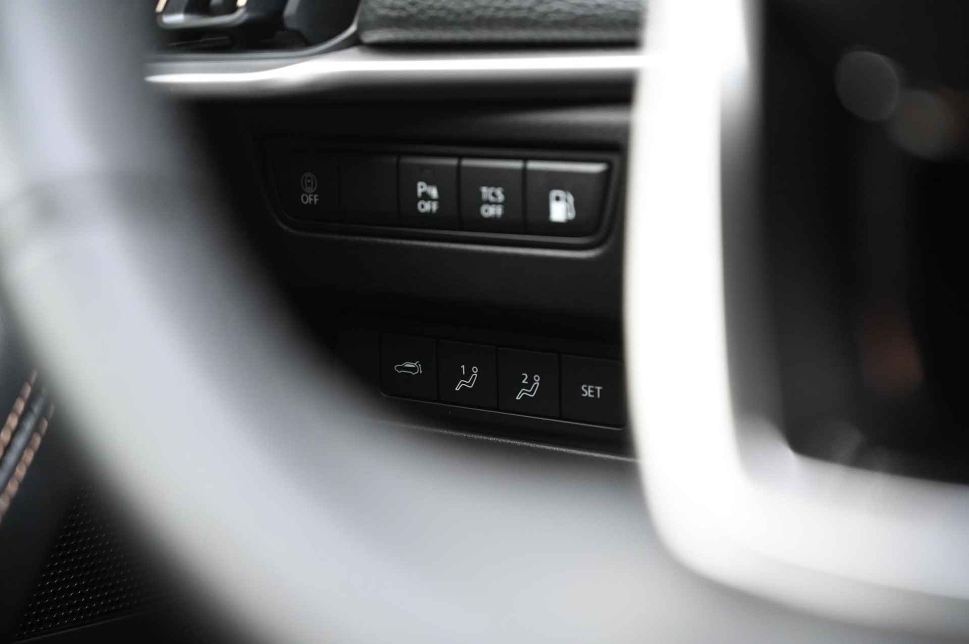 Mazda CX-60 e-SkyActiv 327 PHEV automaat Homura Comfort & Convenience/Sound & Driver Assistance & Panoramic Pack *Trekhaak* *Origineel NL* - 28/70