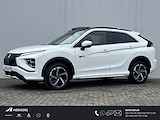 Mitsubishi Eclipse Cross 2.4 PHEV Prestige S-AWC 4WD Automaat / Schuif-/kanteldak / Lederen bekleding / Adaptieve cruise control / Navigatie / Stoel- en stuurverwarming