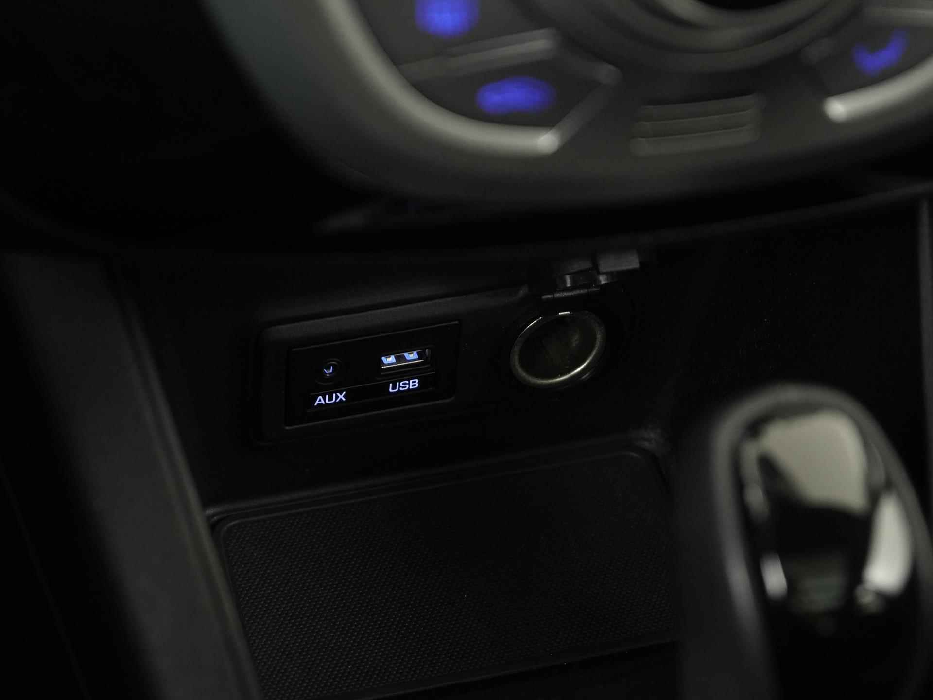 Hyundai ix20 1.6i Premium Automaat | Trekhaak | Panoramadak | Zondag Open! - 12/35