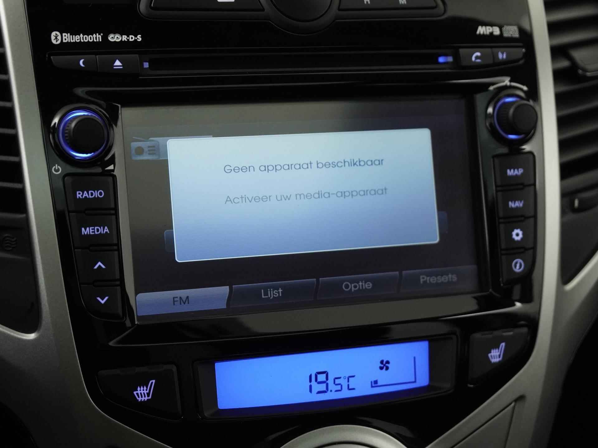 Hyundai ix20 1.6i Premium Automaat | Trekhaak | Panoramadak | Zondag Open! - 15/38