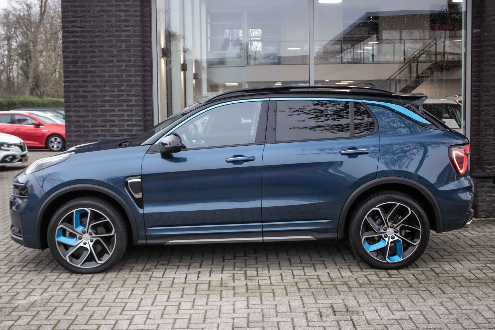 Lynk & Co 01 1.5 PHEV - All-in rijklaarprijs | Navi | Stoelverw. | Schuifdak - 2/46