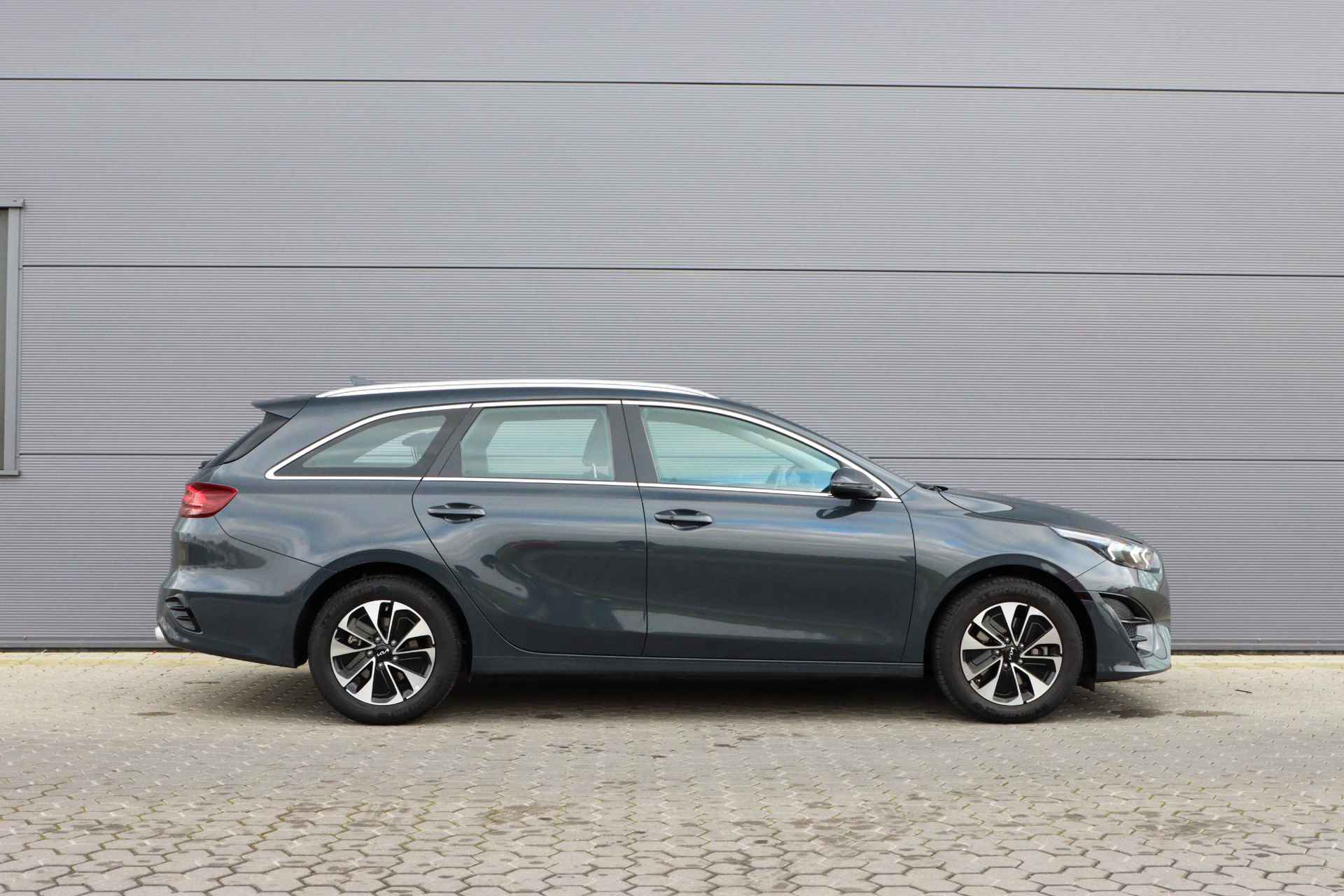 Kia Ceed Sportswagon 1.6 GDI PHEV DynamicLine | Adaptieve cruise | Rijklaarprijs - incl.garantie - 16/36