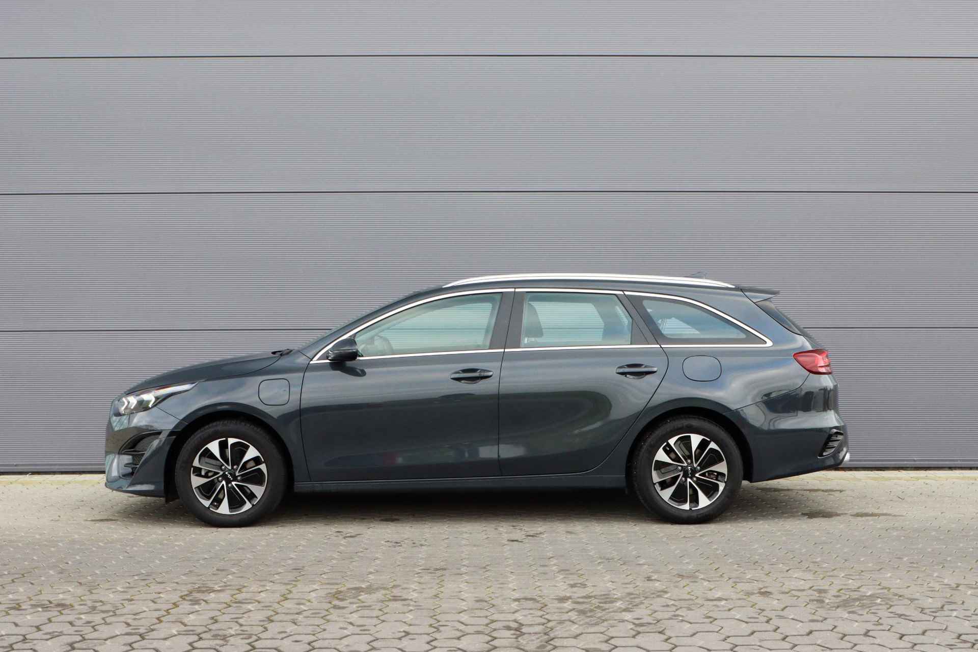 Kia Ceed Sportswagon 1.6 GDI PHEV DynamicLine | Adaptieve cruise | Rijklaarprijs - incl.garantie - 18/36