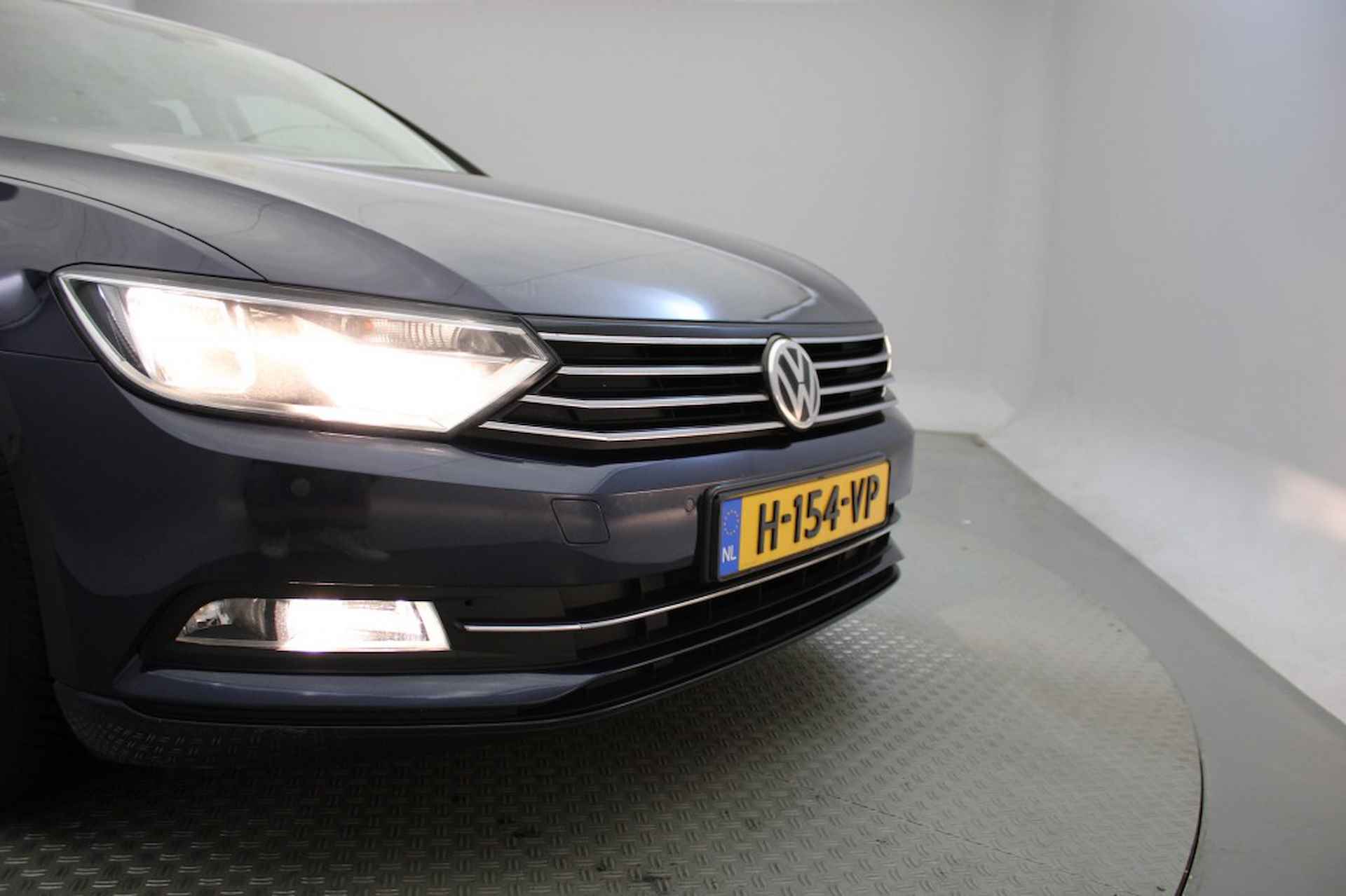 VOLKSWAGEN Passat Variant 1.4 TSI Comfort Business Automaat - Adapt Cruise, Trekha - 24/33