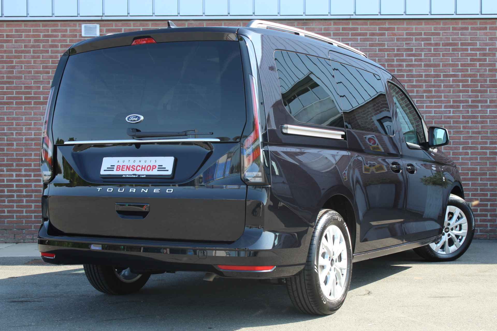 Ford Tourneo Connect 1.5 115PK DSG 7pers L2 |PANO|NAVI|VOORRUITVERWARMING|CRUISE CONTROL| - 3/59