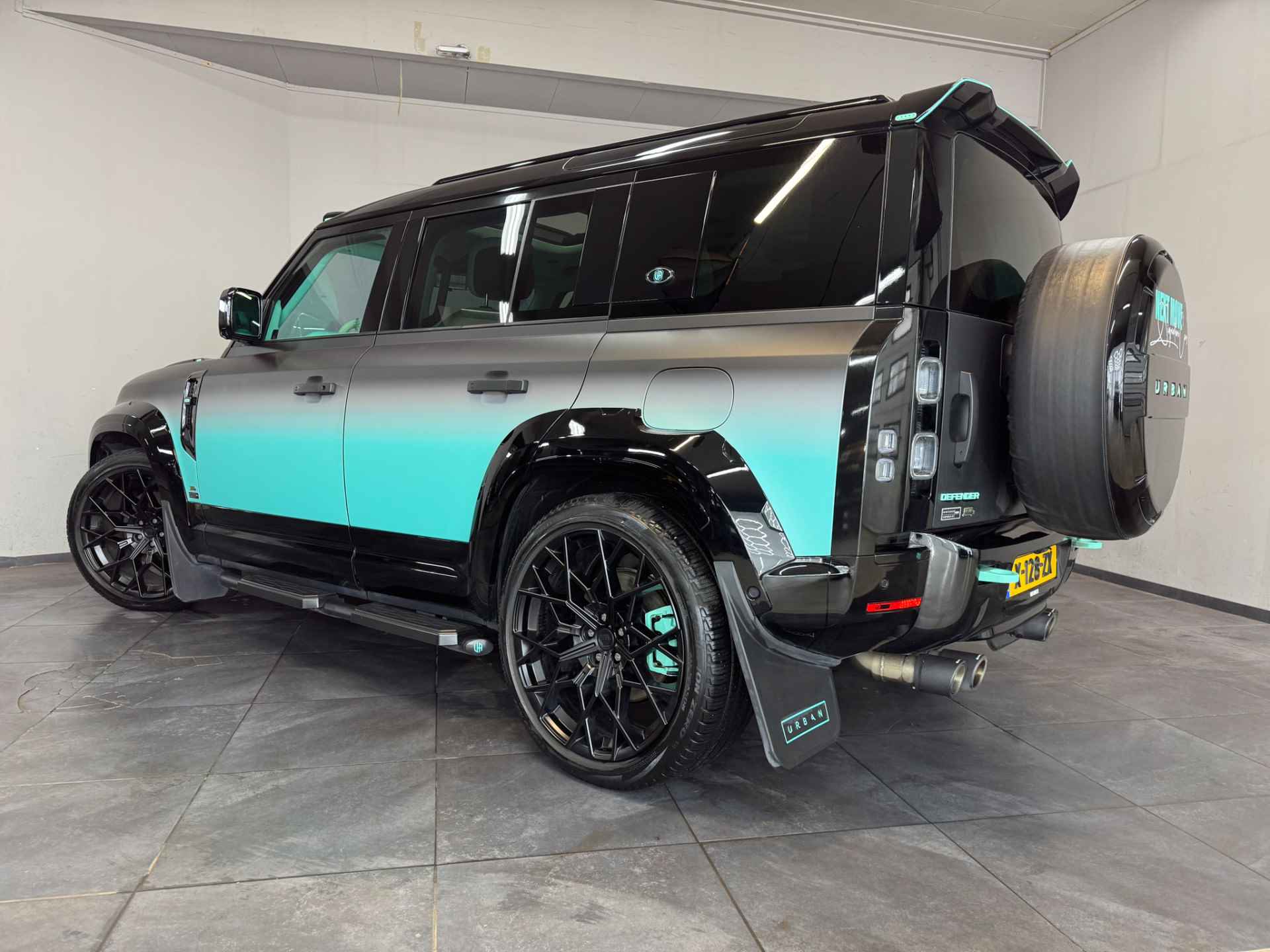 Land Rover Defender 2.0 P400e 110 X✅Customized Signature Car✅UNIEK✅Custom Interieur✅Stoelventilatie✅URBAN✅Meridian✅Panoramadak✅ - 72/88