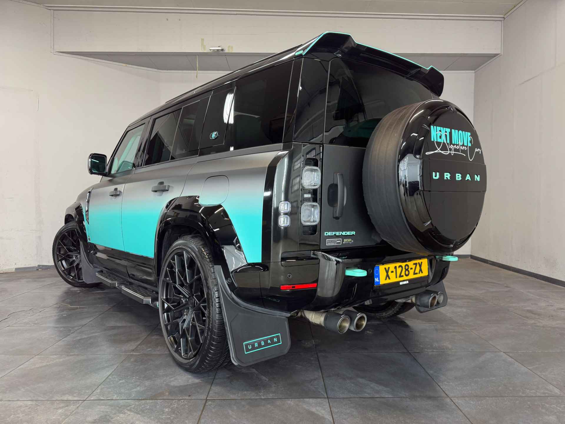 Land Rover Defender 2.0 P400e 110 X✅Customized Signature Car✅UNIEK✅Custom Interieur✅Stoelventilatie✅URBAN✅Meridian✅Panoramadak✅ - 73/88