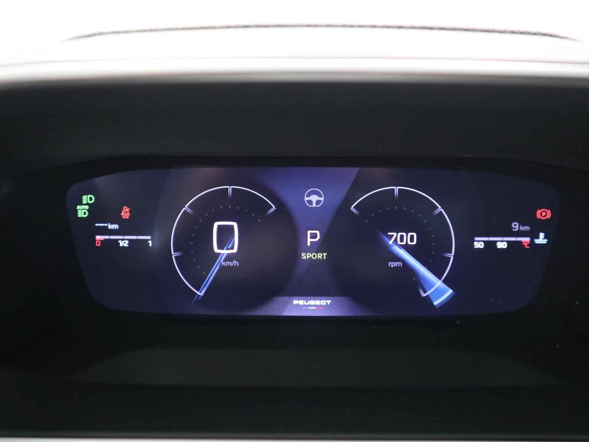 Peugeot e-2008 EV GT 54 kWh - NIEUW MODEL - CAMERA VOOR/ACHTER - 3D I-COCKPIT - 28/41