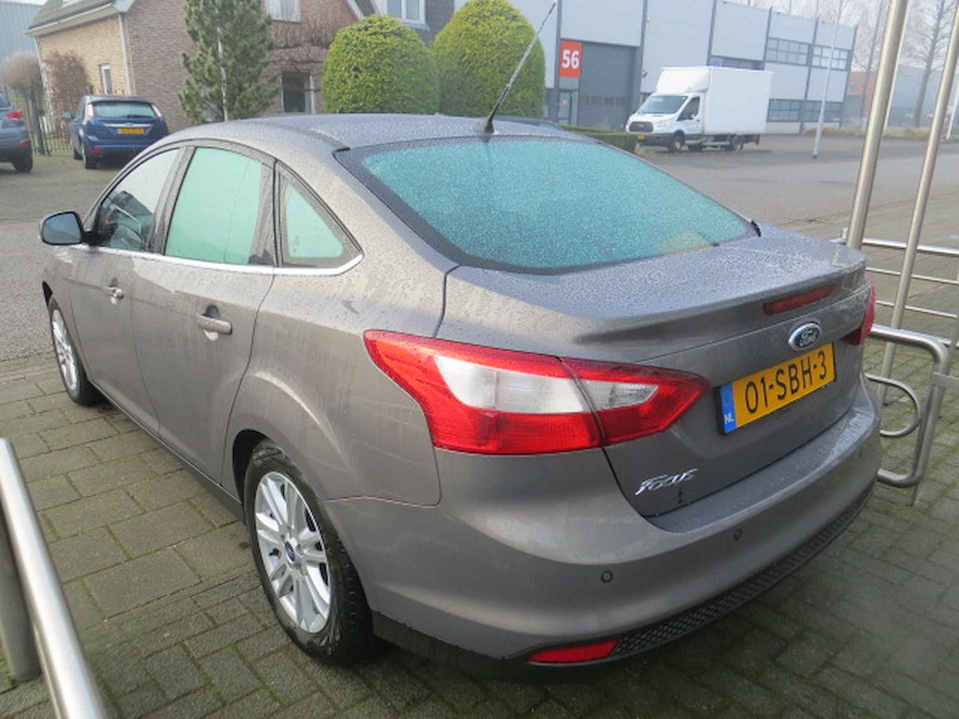 Ford Focus 1.6 TI-VCT First Edition sedan nl auto 122 dkm alle opties - 4/20