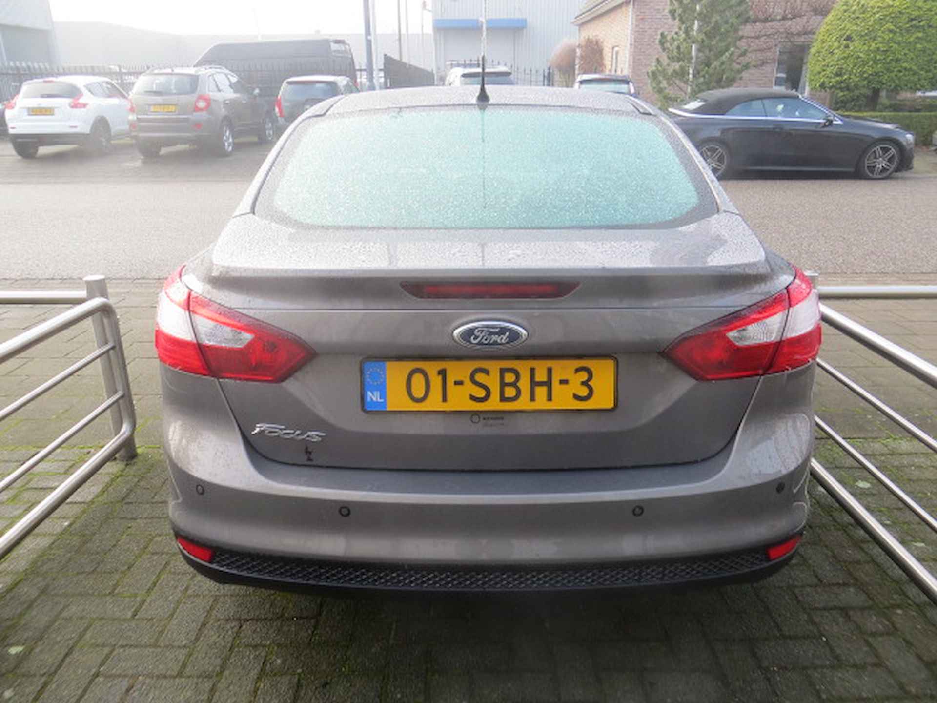 Ford Focus 1.6 TI-VCT First Edition sedan nl auto 122 dkm alle opties - 6/20