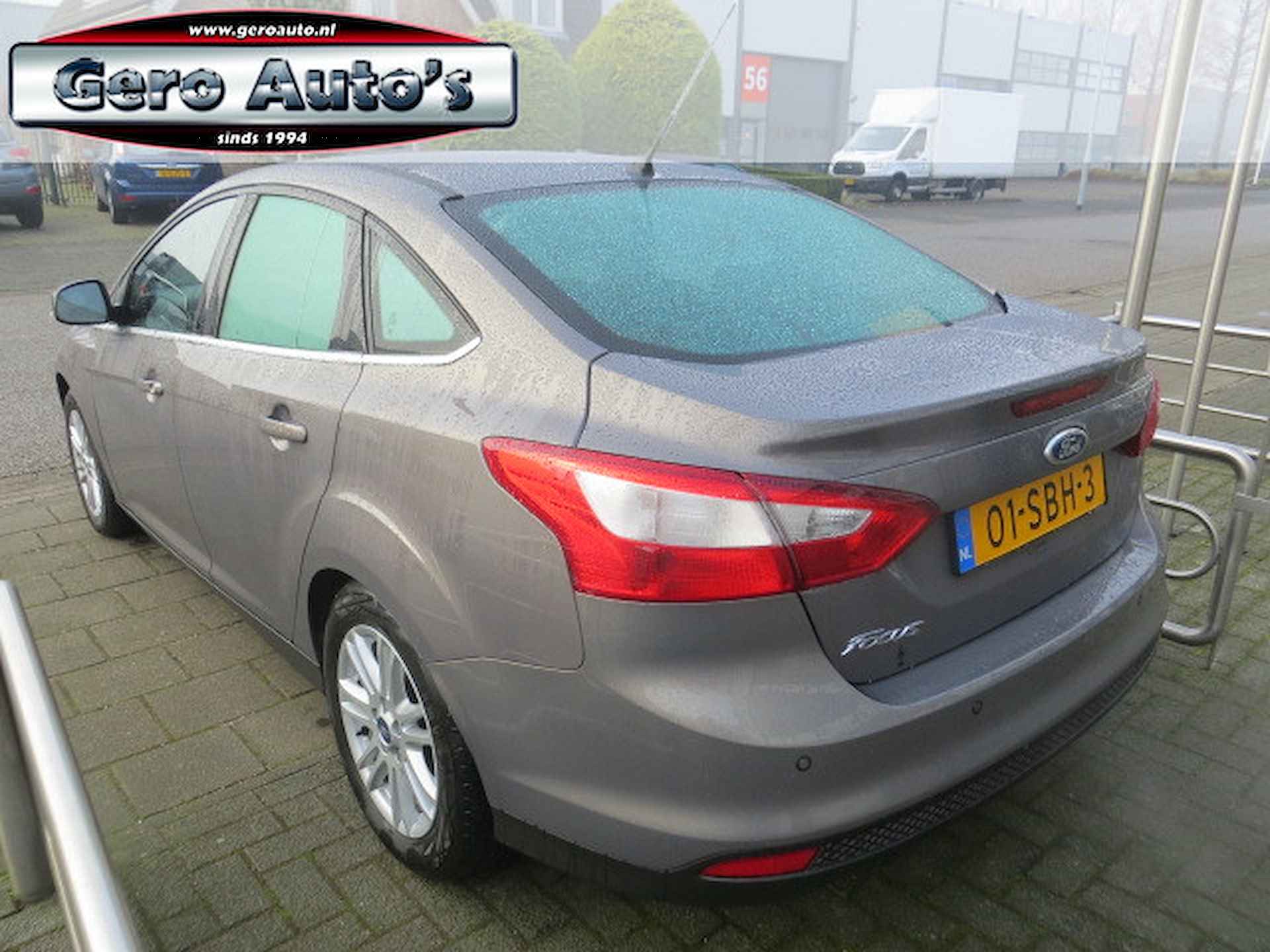 Ford Focus 1.6 TI-VCT First Edition sedan nl auto 122 dkm alle opties - 4/20