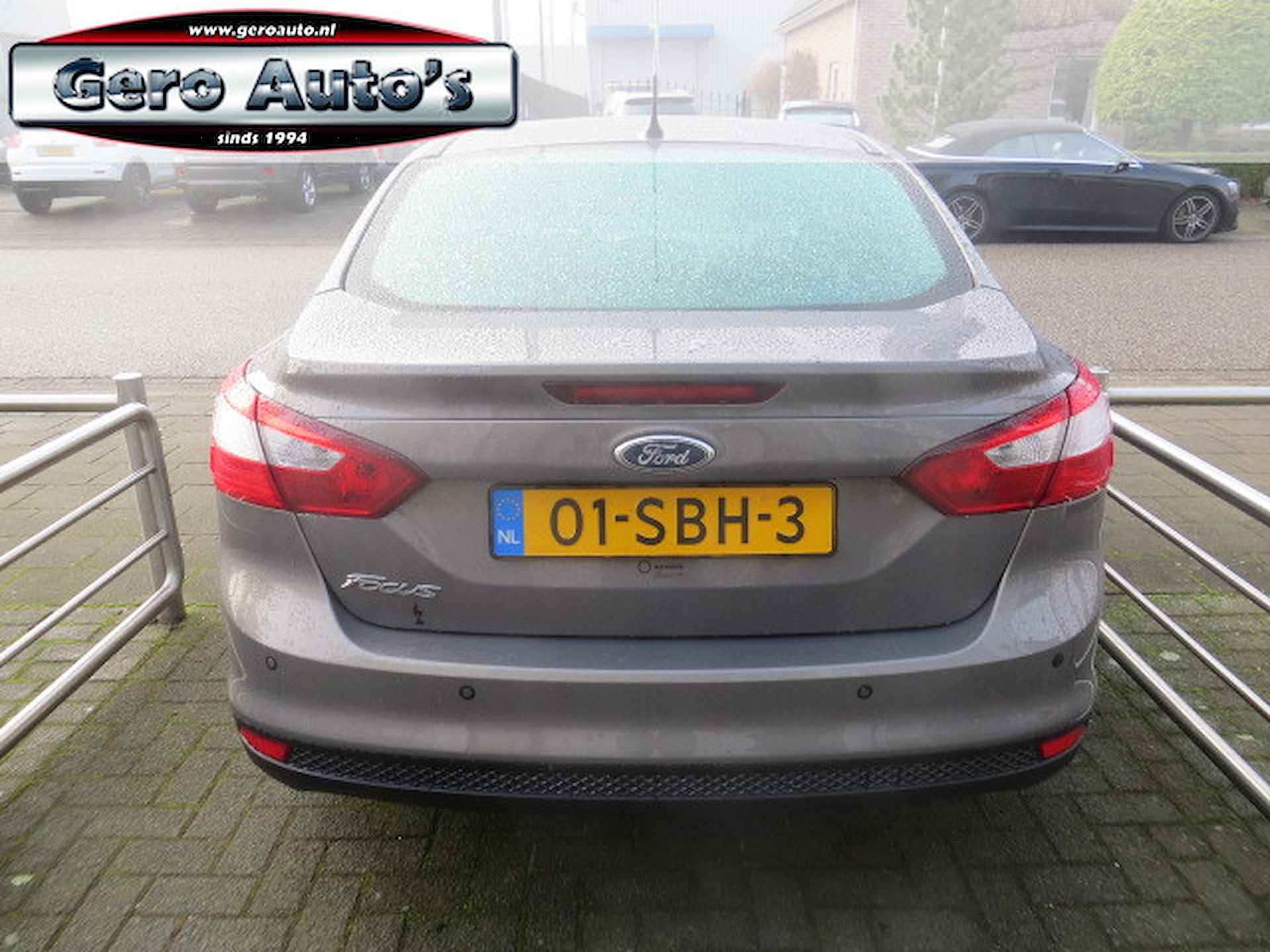 Ford Focus 1.6 TI-VCT First Edition sedan nl auto 122 dkm alle opties - 6/20