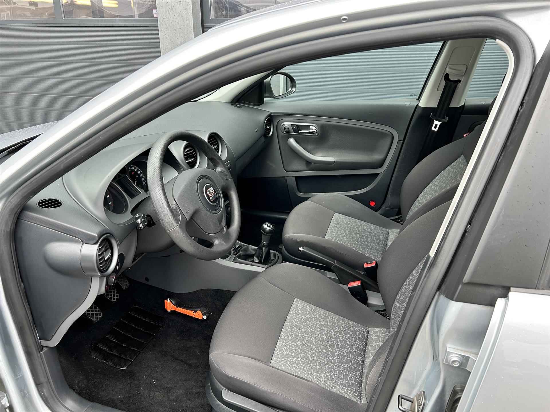 SEAT Ibiza 1.4 16V 85pk 5-drs Edition - 6/23