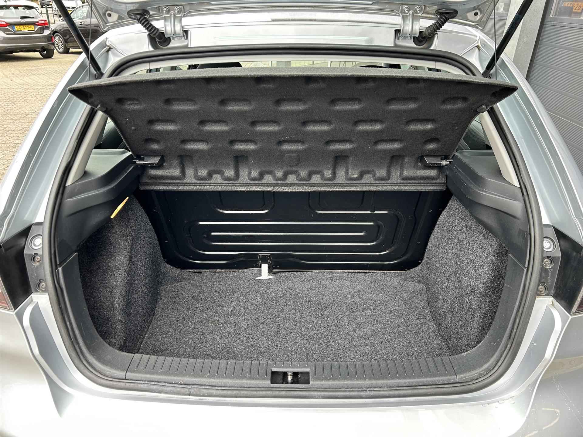 SEAT Ibiza 1.4 16V 85pk 5-drs Edition - 15/23