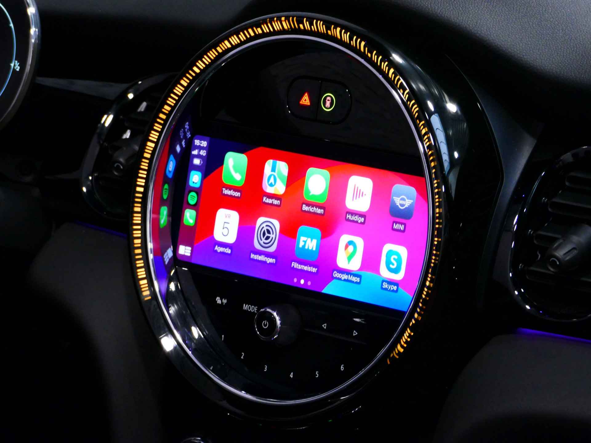 MINI Cabrio 2.0 Cooper S 180PK ESSENTIAL BLACK PACK LEER CARPLAY LED STOELVERW. 09/2023 - 40/88