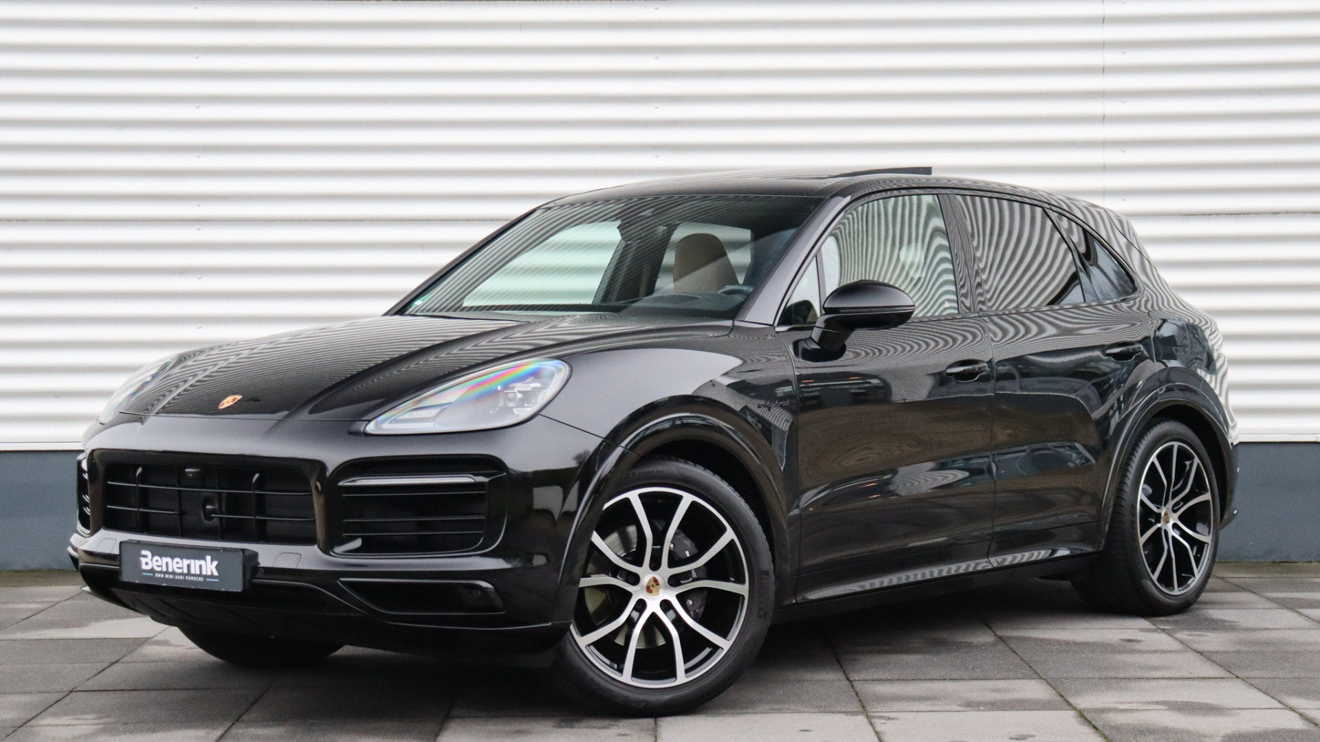 Porsche Cayenne 3.0 E-Hybrid Platinum Edition SportDesign | Head-up | Surround View | Panoramadak | BOSE Sound | Trekhaak