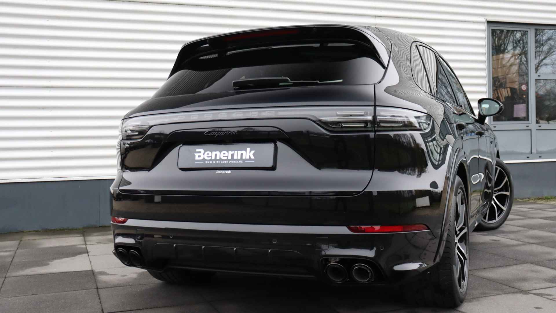 Porsche Cayenne 3.0 E-Hybrid Platinum Edition SportDesign | Head-up | Surround View | Panoramadak | BOSE Sound | Trekhaak - 19/36