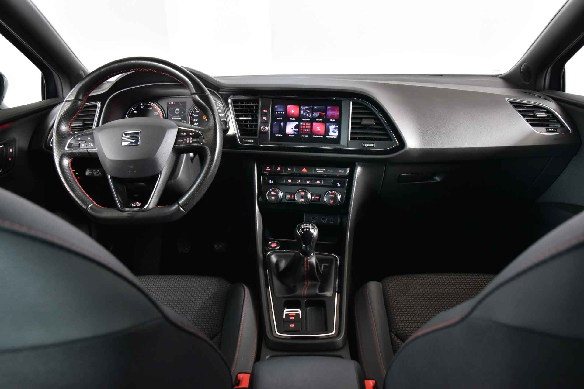 SEAT León ST 1.5 TSI 130 PK FR Business Intense | Cruise | PDC | NAV+ App. Connect | Auto. Airco | Trekhaak | LM 17"| - 4/56