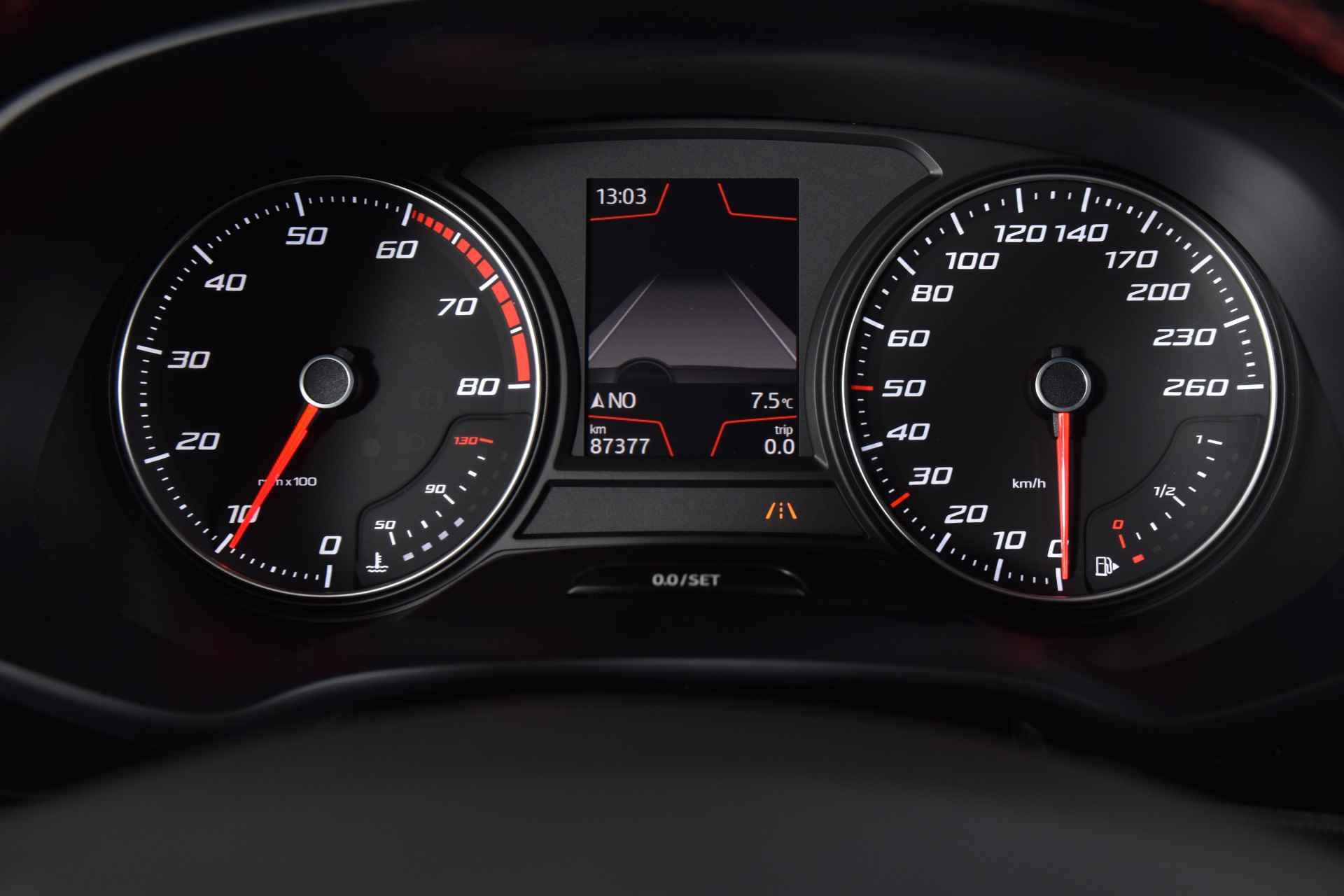 SEAT León ST 1.5 TSI 130 PK FR Business Intense | Cruise | PDC | NAV+ App. Connect | Auto. Airco | Trekhaak | LM 17"| - 37/56