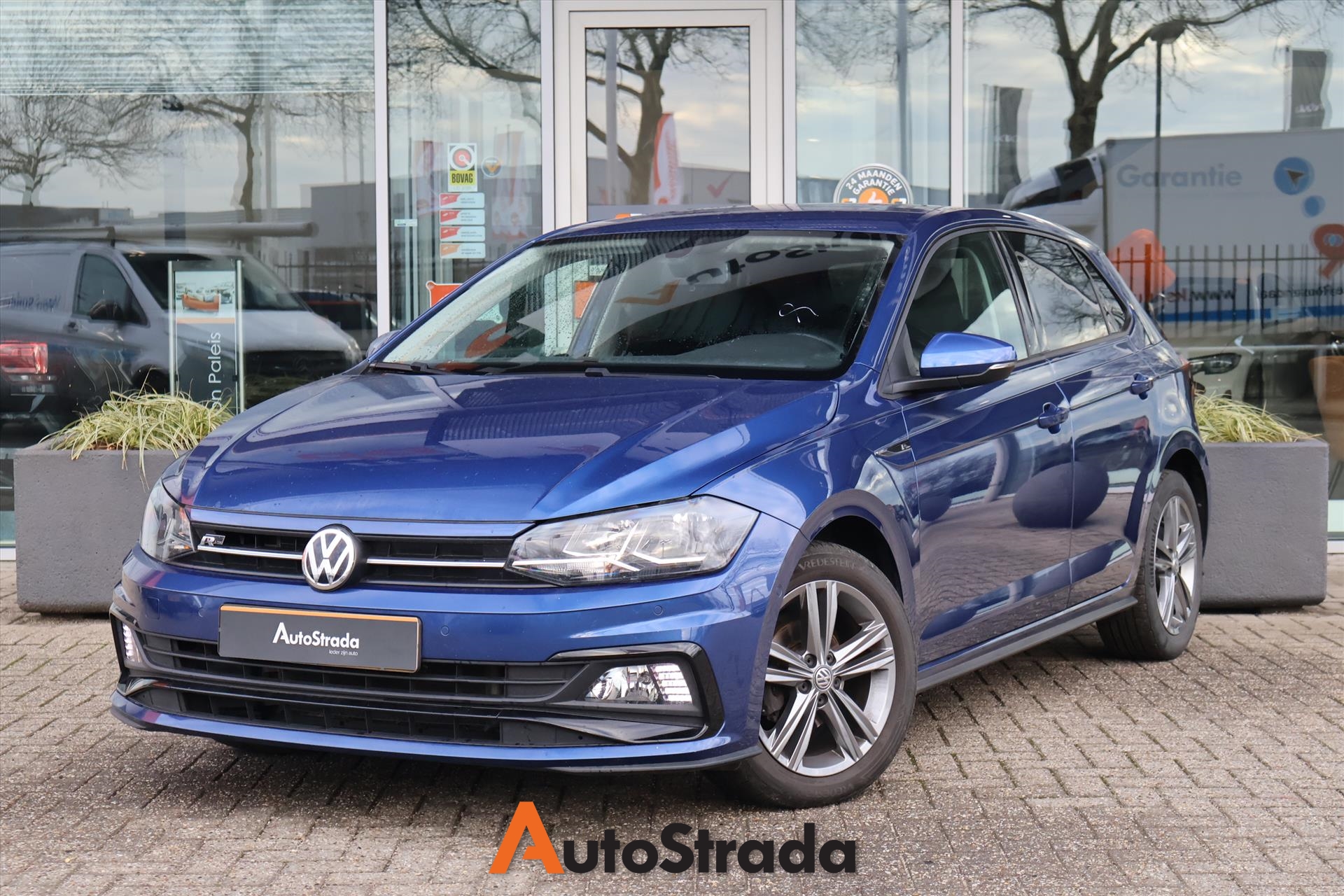 Volkswagen Polo 1.0 TSI Highline R-LINE 95pk I Carplay |  Navi I Climate I ACC I  Parkeersensoren