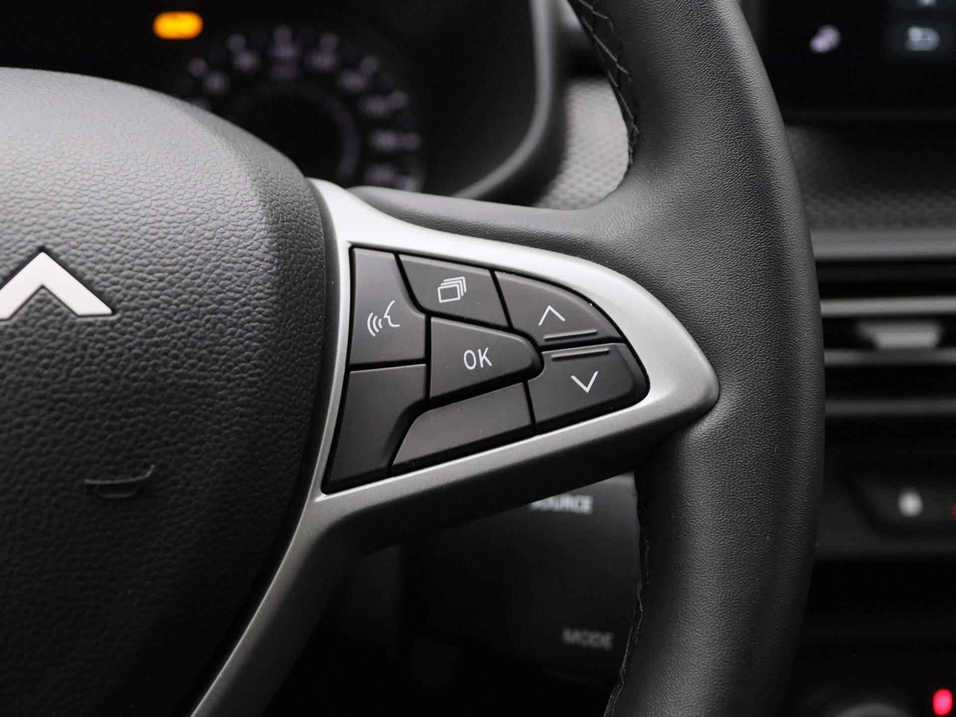 Dacia Sandero 1.0 TCe Expression 90pk | Navigatie | Airco | Parkeersensoren achter | LED Koplampen - 21/34