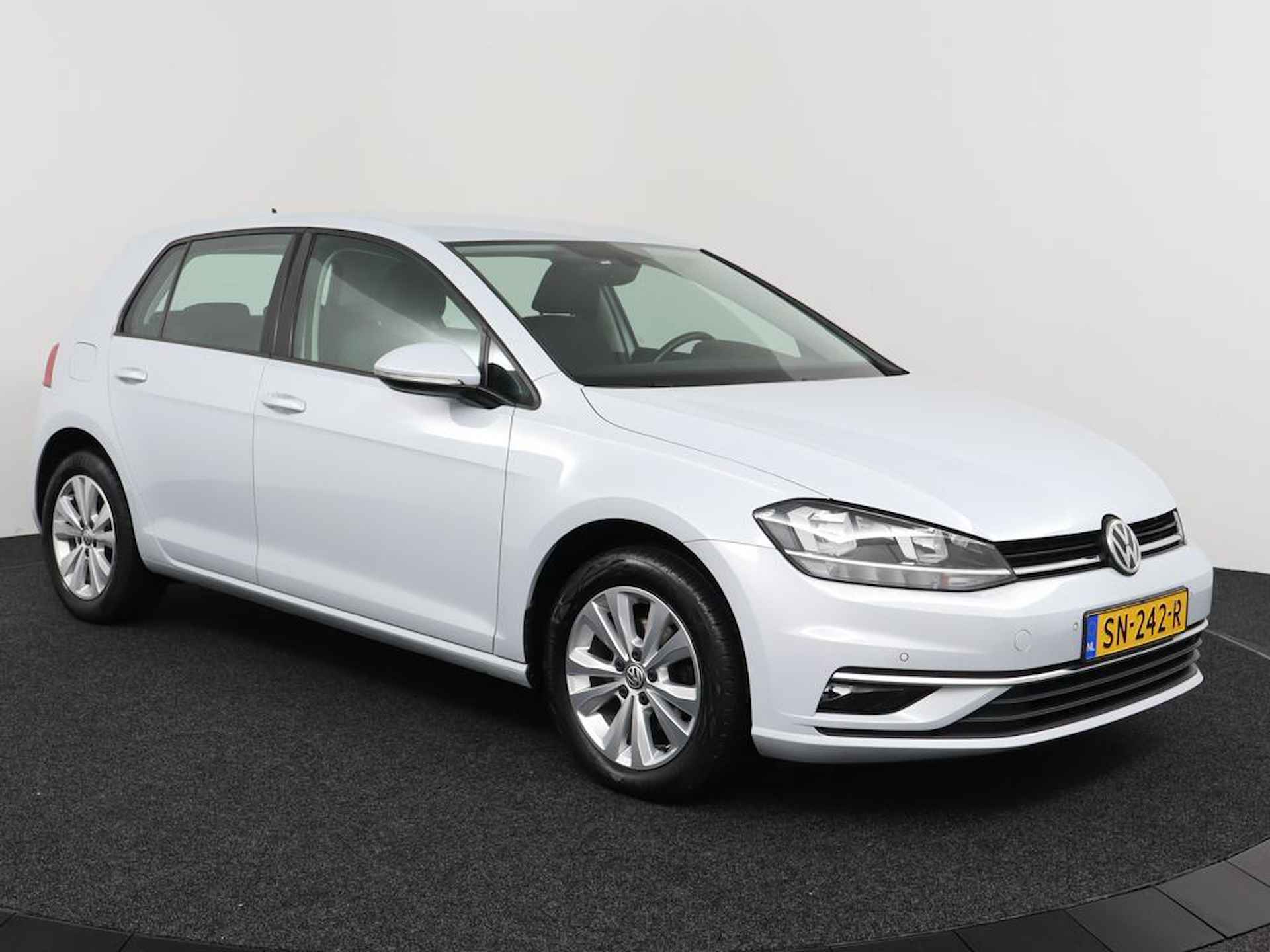 Volkswagen Golf 1.0 TSI 110Pk Comfortline - 17/40