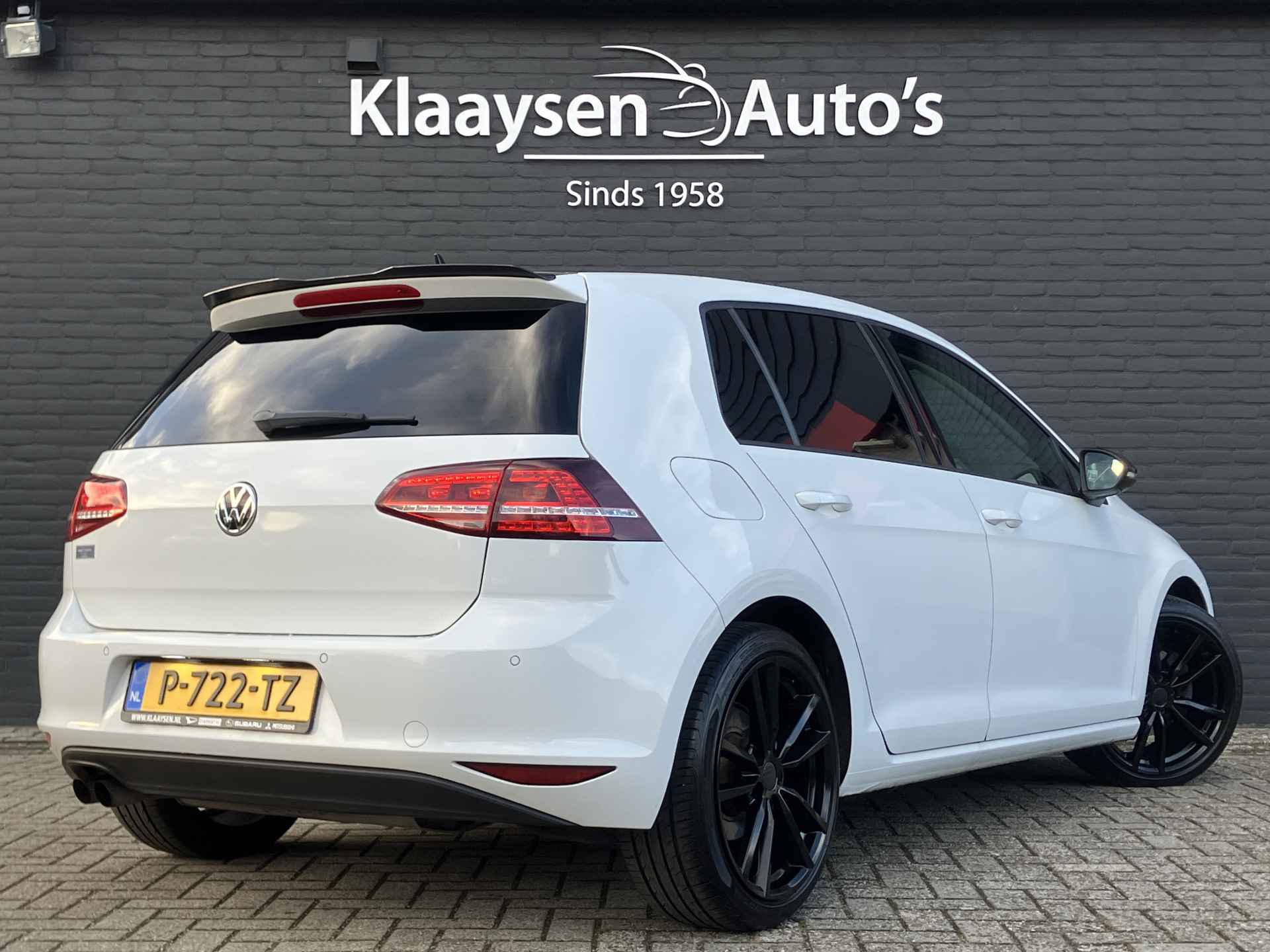 Volkswagen Golf 1.4 TSI Highline 125 pk | navigatie | panoramadak | sportstoelen | stoelverw. | standkachel | + winterset - 6/38