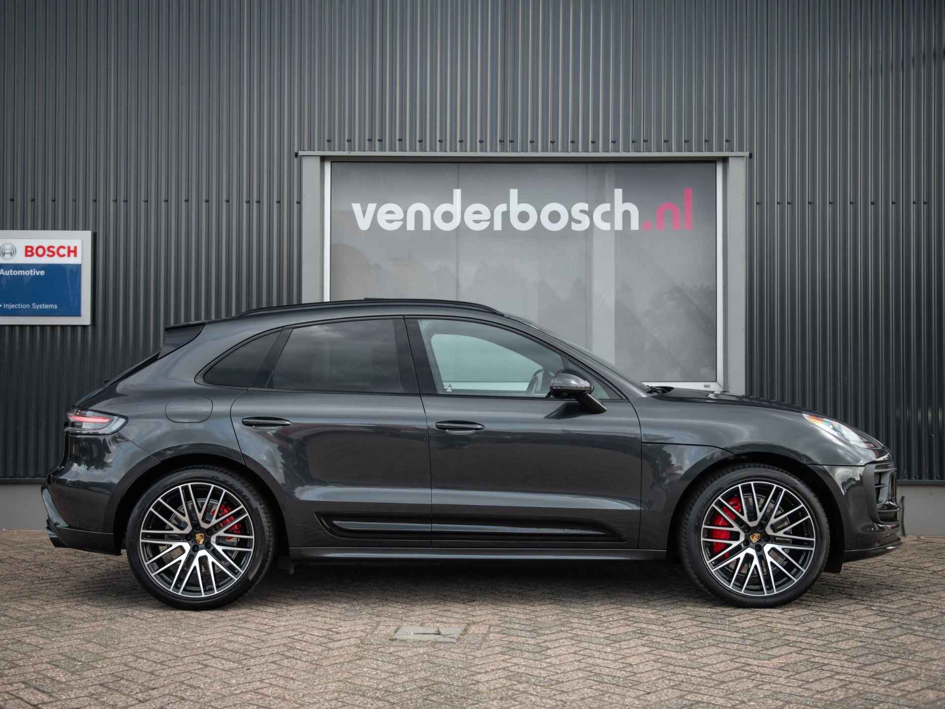 Porsche Macan 2.9 GTS 441pk | 1e Eigenaar | Luchtvering | Pano | Carbon | Trekhaak - 20/60