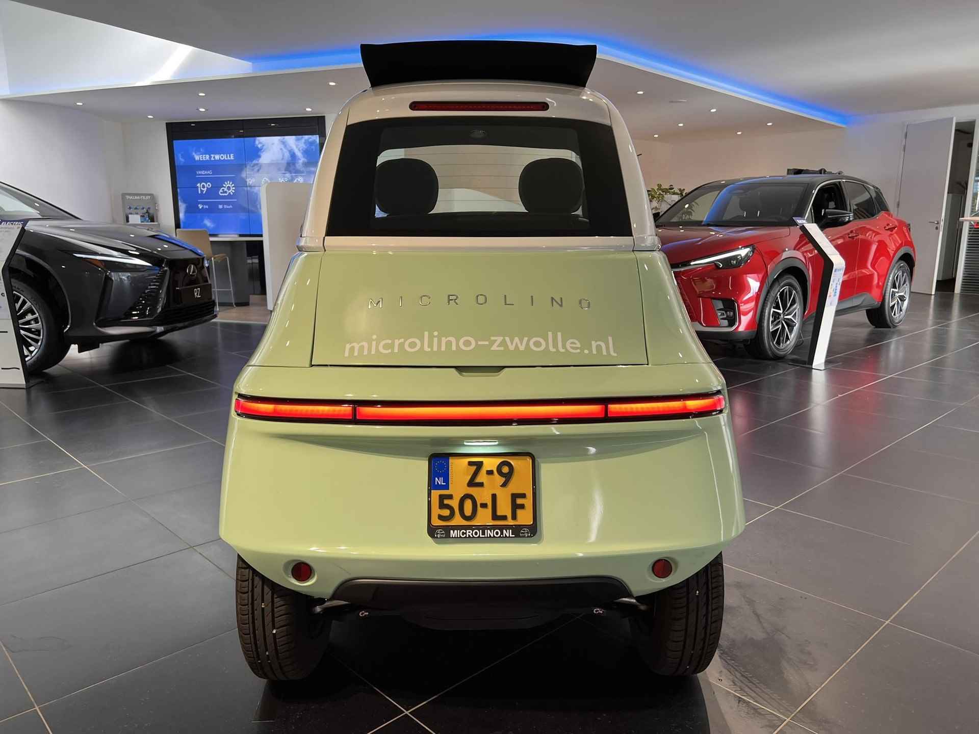 Microlino Competizione 10.5 kWh Competizione 100% ELEKTRISCH UNIEK EYECATCHER ZONNEDAK 177KM WLTP - 5/23