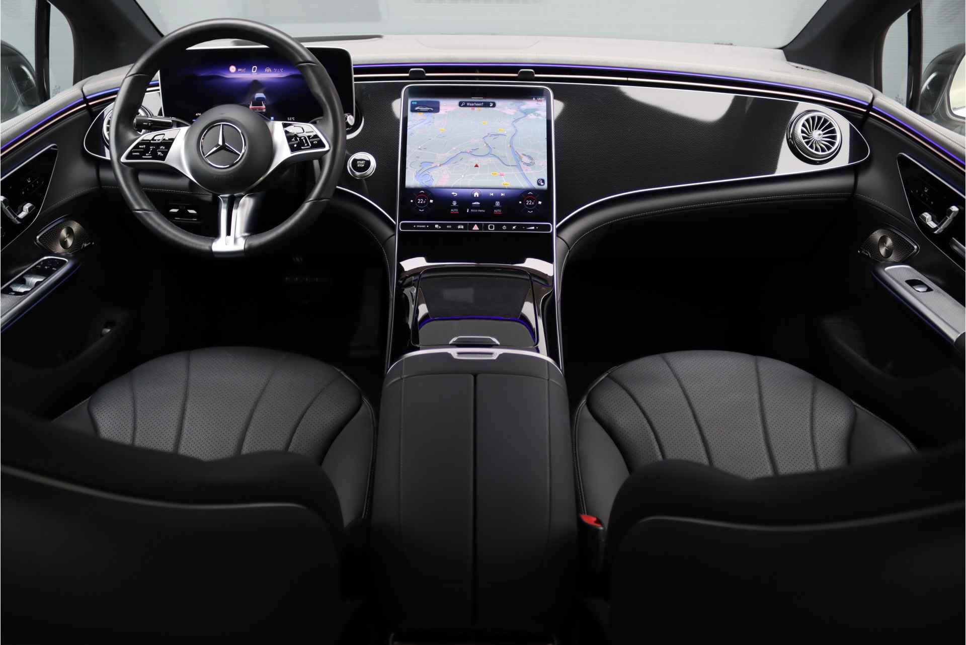 Mercedes-Benz EQE 300 Luxury Line 89 kWh | Distronic+ | Burmester | Trekhaak | Warmtepomp | Digital Light | Leder | Surround Camera | HUD | Augmented Reality | Memory | - 3/46