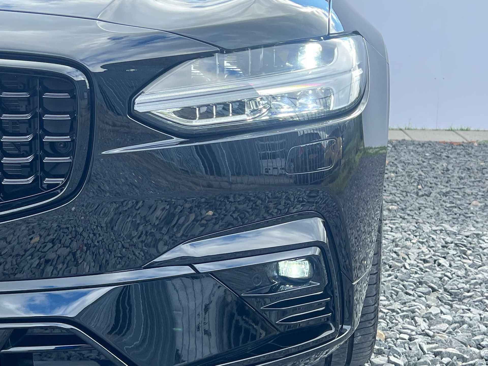 Volvo S90 2.0 B4 Ultimate  Automaat - Leder - Memorystoelen - Stoelverwarming - Full-Led HighBeam Koplampen - Parkeerhulp voor + achter met Camera - DAB+ - 9/59