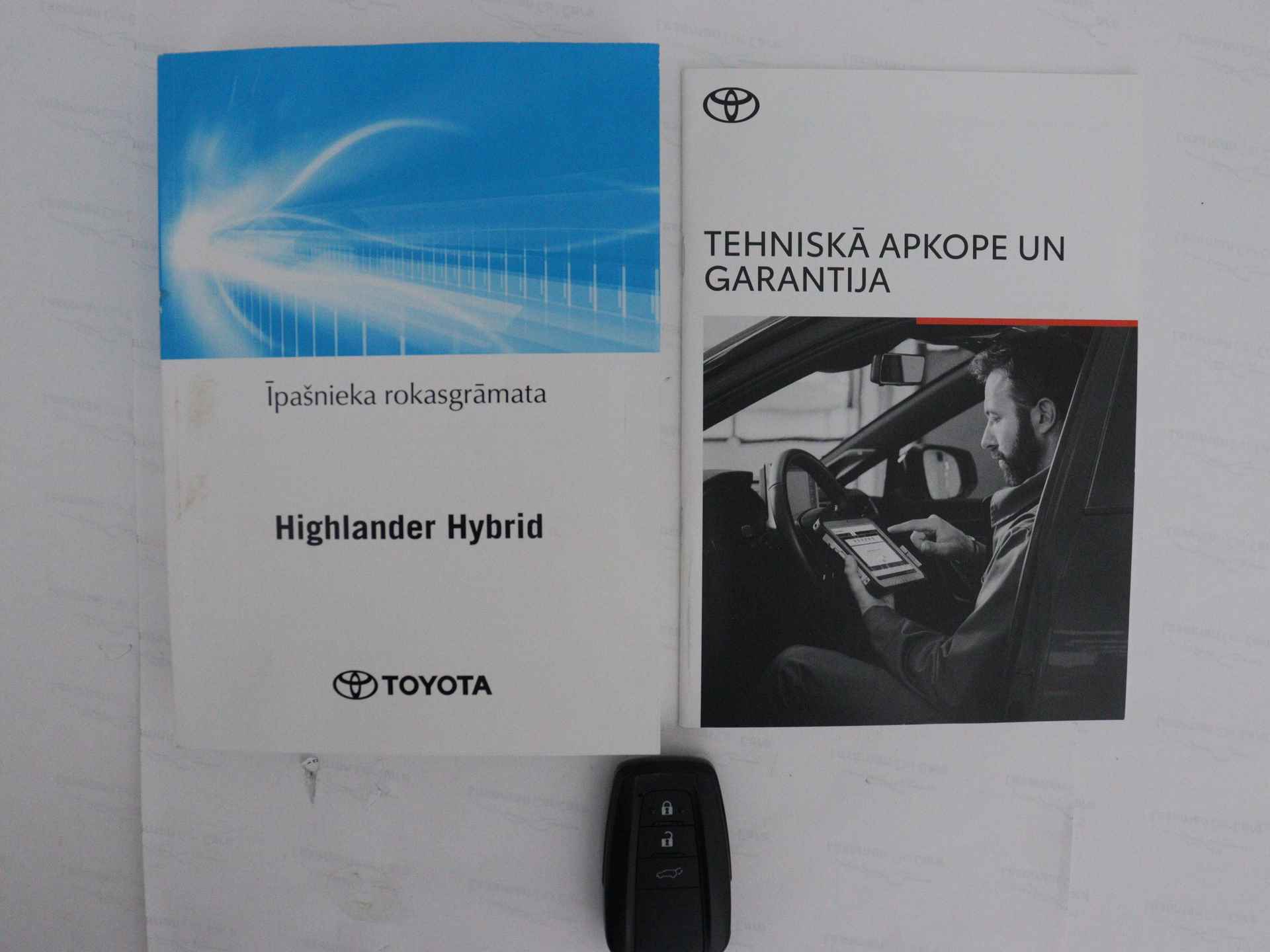 Toyota highlander 2.5 Hybrid Executive Limited | Cloud Navigatie | Virtual Cockpit | Winter Pack | - 13/41