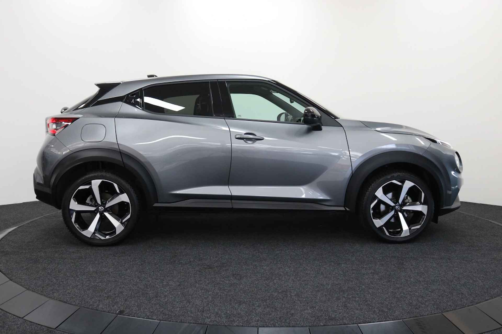 Nissan Juke 1.0 DIG-T Tekna (Automaat) - 15/34