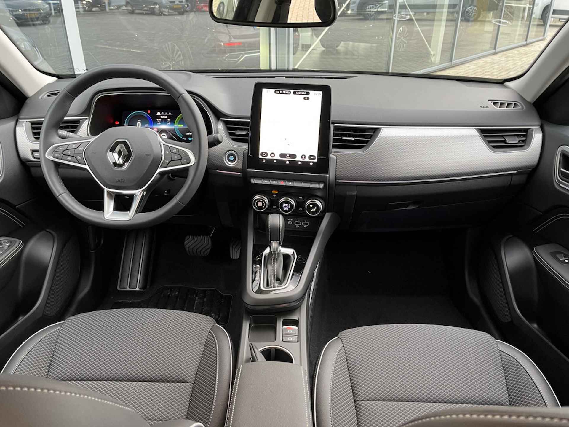 Renault Arkana 1.6 E-Tech Hybrid 145 Intens | Automaat | Pack Winter | Pack Parking | File Assist | All Season banden | Navigatie | Apple CarPl - 10/21