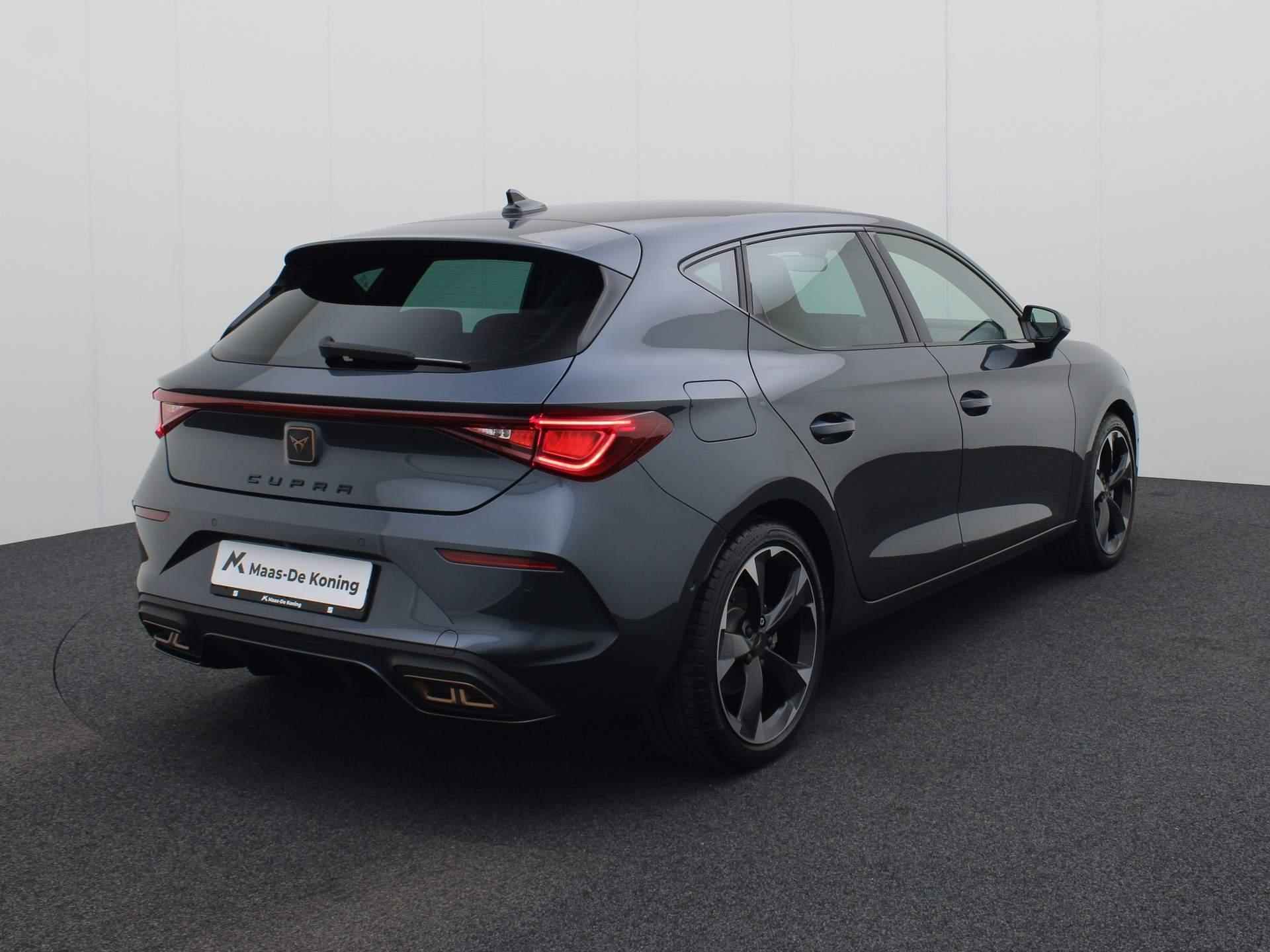 CUPRA Leon 1.4 e-Hybrid 204pk DSG · ACC · Keyless · Camera · P-Sensoren · Full-Link · Navi · 18'' Inch · Garantie t/m 29-06-2027 of 80.000km - 3/47