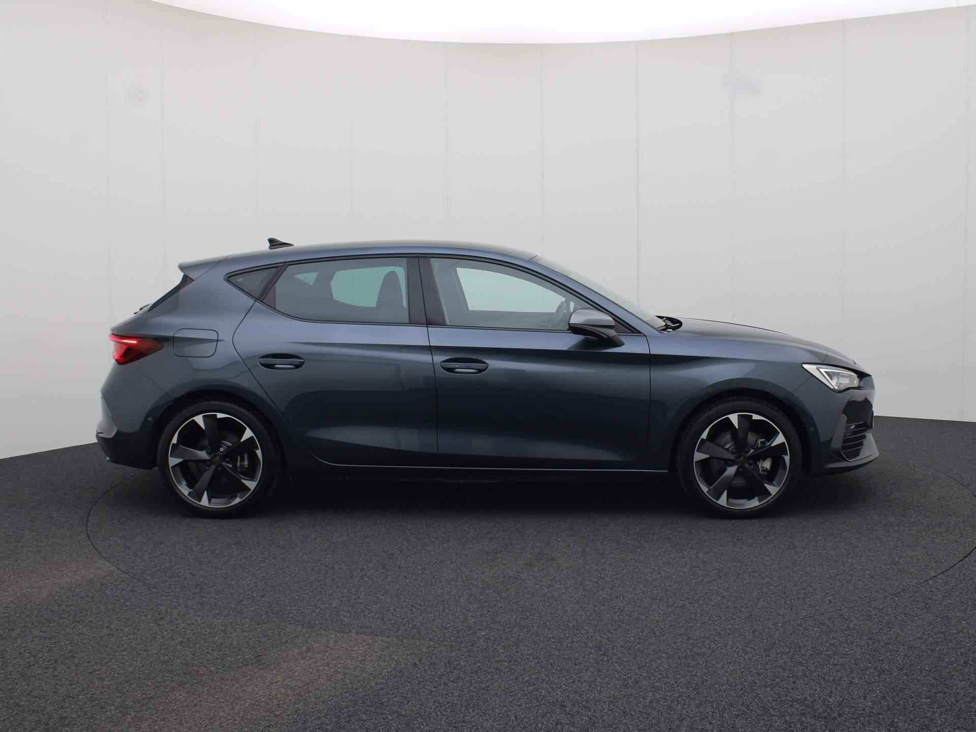 CUPRA Leon 1.4 e-Hybrid 204pk DSG · ACC · Keyless · Camera · P-Sensoren · Full-Link · Navi · 18'' Inch · Garantie t/m 29-06-2027 of 80.000km - 4/47