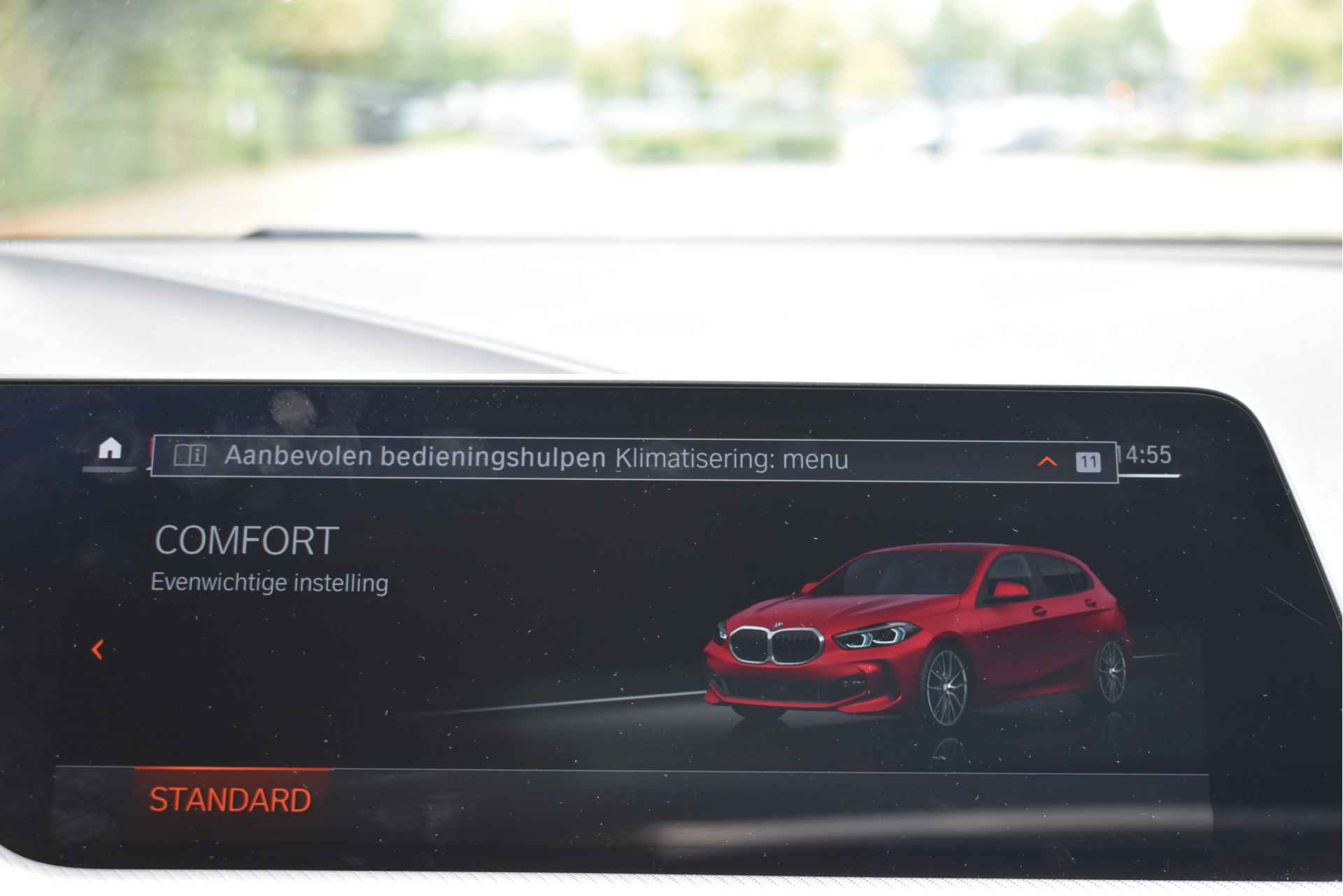 BMW 1-serie 120i M-Sport | NL-Auto | Nieuw € 60.000,- | Headup | Open dak | Camera | Elekt.stoelen | Carplay | Full LED - 76/84