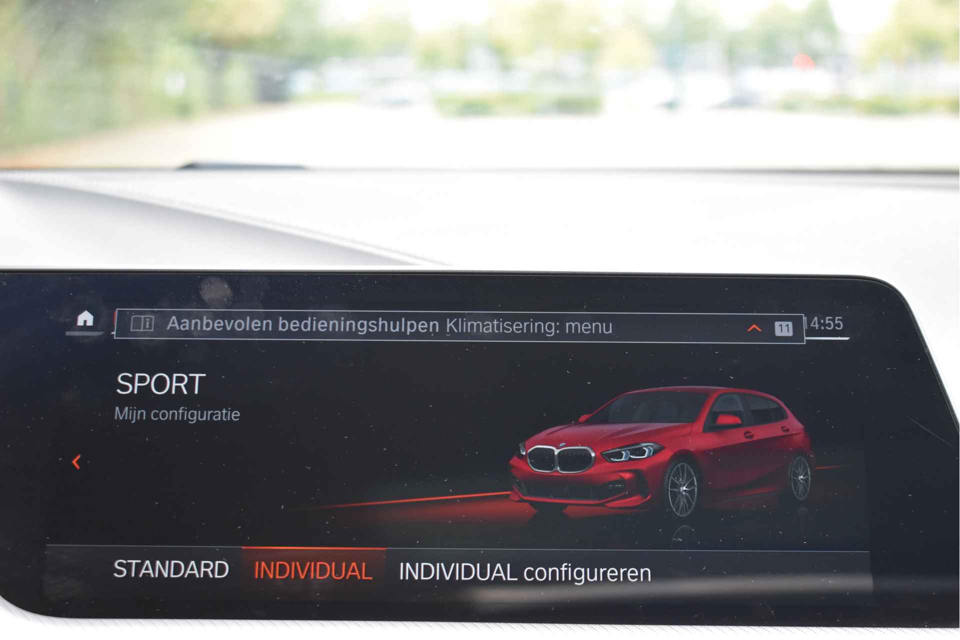 BMW 1-serie 120i M-Sport | NL-Auto | Nieuw € 60.000,- | Headup | Open dak | Camera | Elekt.stoelen | Carplay | Full LED - 77/84