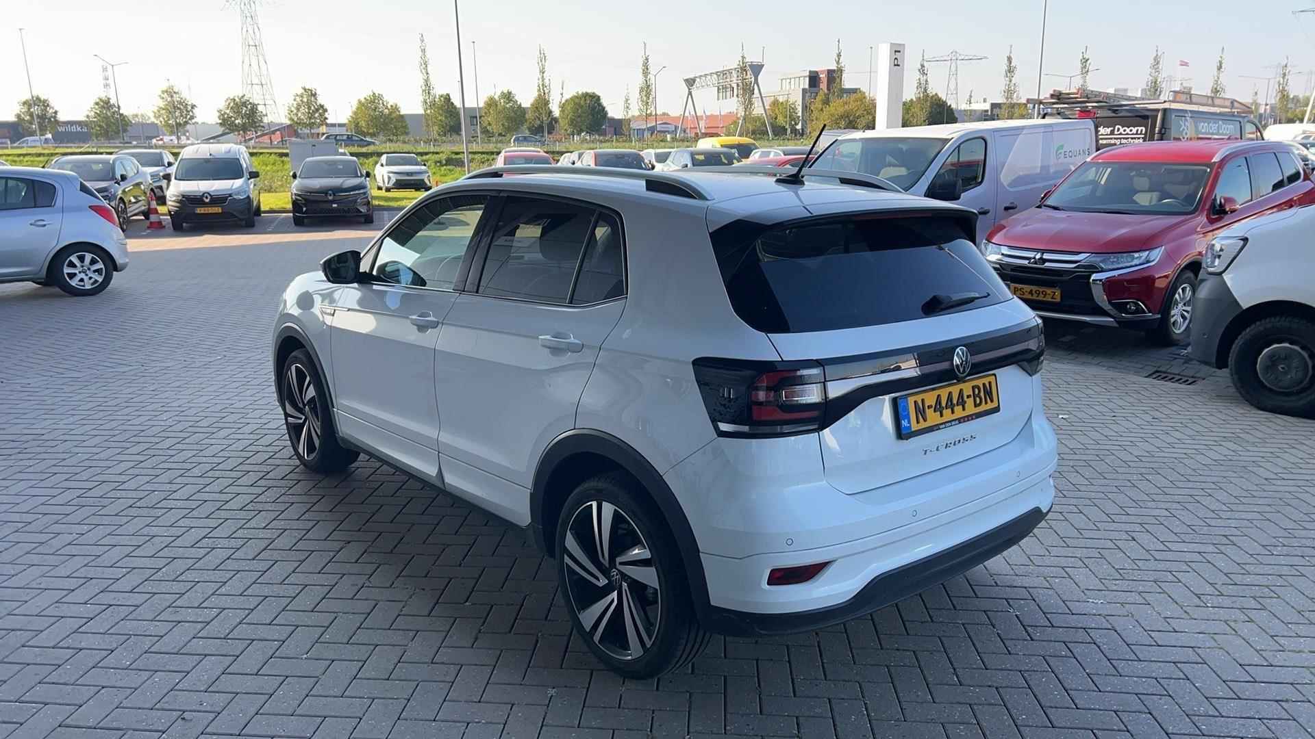 Volkswagen T-Cross 1.0 TSI R-Line - 3/25