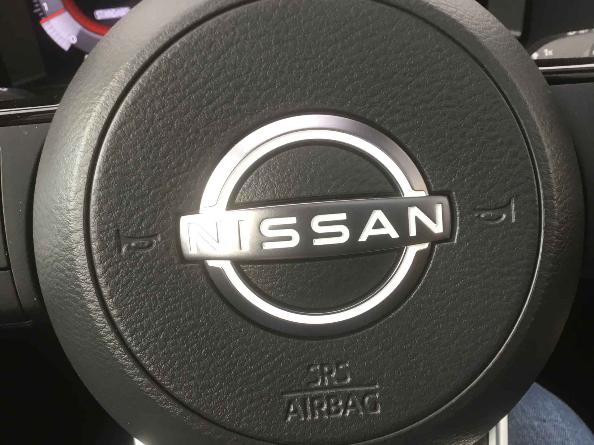 Nissan QASHQAI 1.3 MHEV 158 Xtronic N-Connecta+Design Pack - 17/37