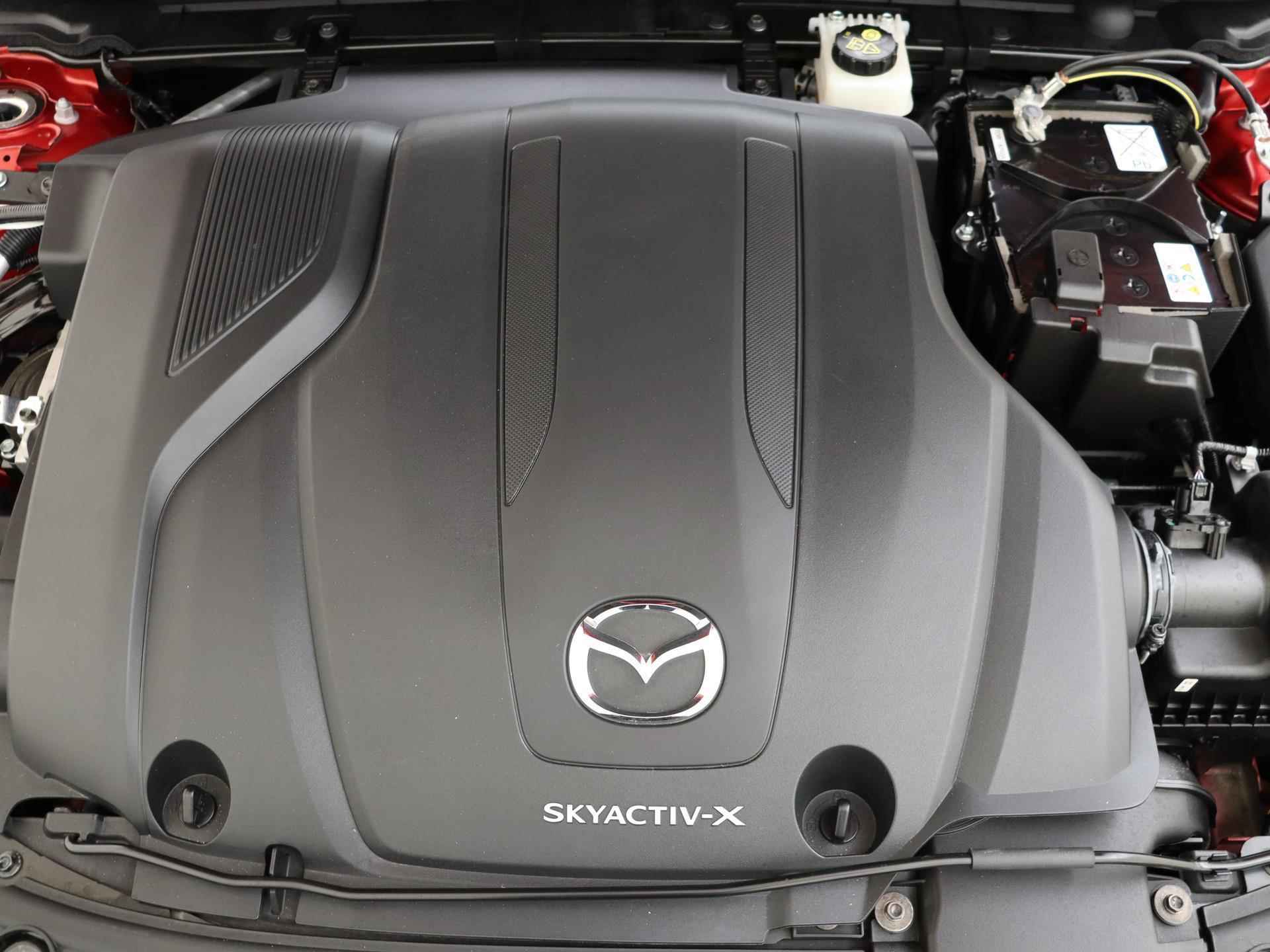 Mazda 3 2.0 e-SkyActiv-X 186 Luxury | - 11/35