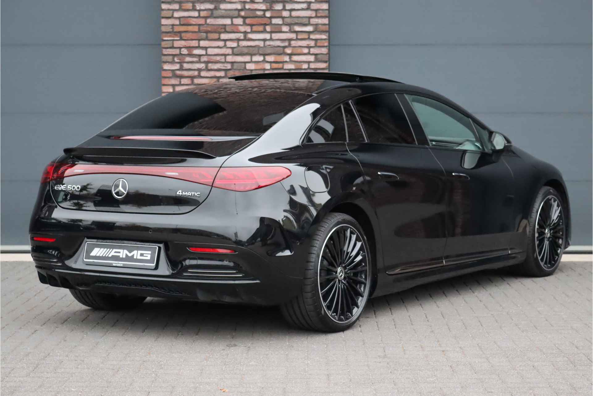 Mercedes-Benz EQE 500 4MATIC AMG Line 91 kWh | Hyperscreen | Achterasbesturing | Airmatic | Distronic+ | Stoelventilatie | Massage | Verwarmd Stuurwiel | Burmester | Digital Light | Panoramadak | - 8/51