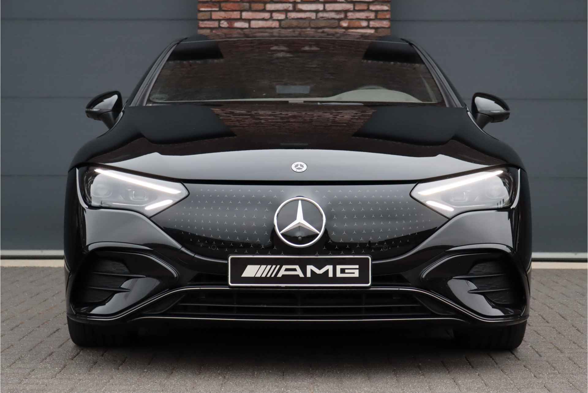 Mercedes-Benz EQE 500 4MATIC AMG Line 91 kWh | Hyperscreen | Achterasbesturing | Airmatic | Distronic+ | Stoelventilatie | Massage | Verwarmd Stuurwiel | Burmester | Digital Light | Panoramadak | - 14/51