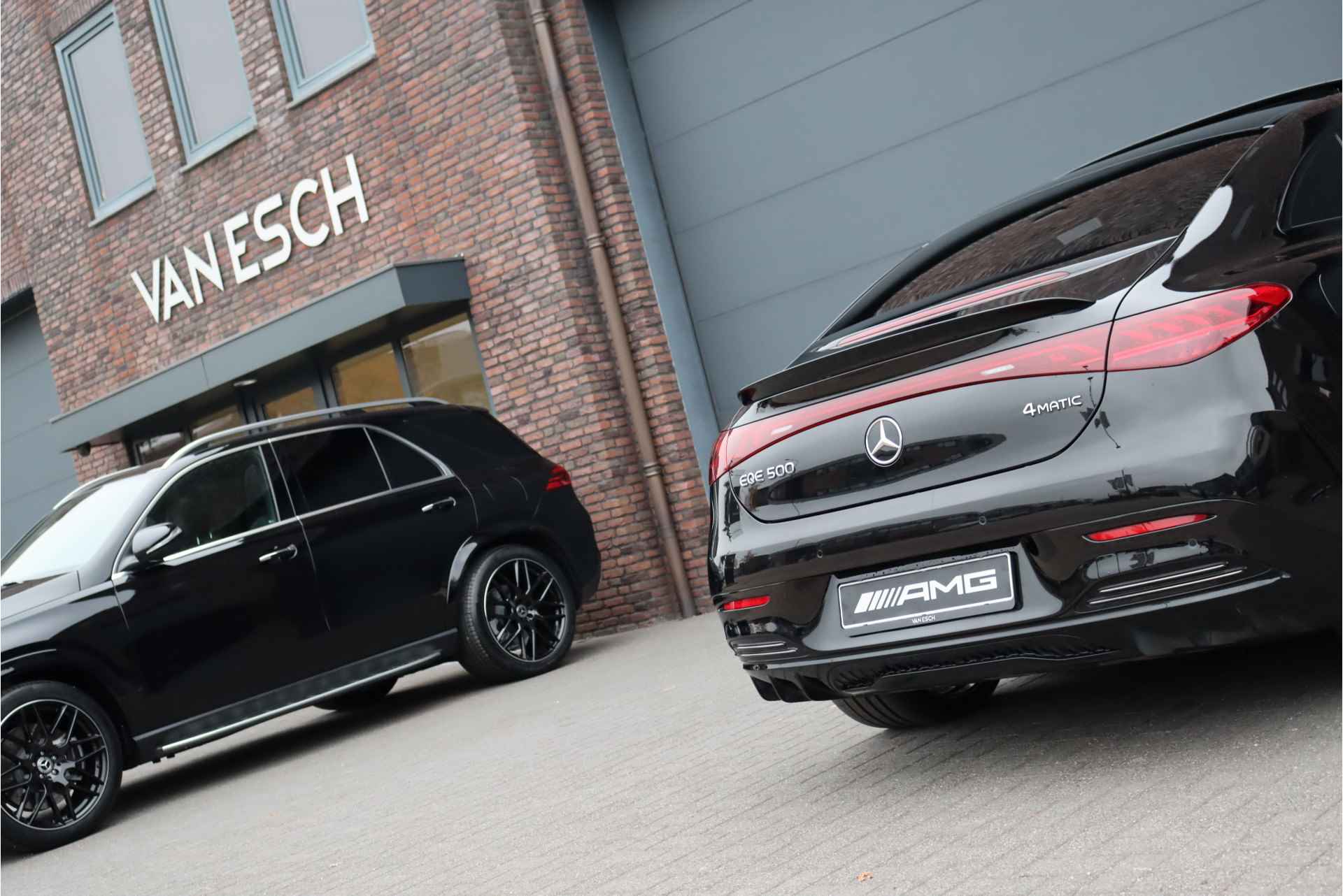 Mercedes-Benz EQE 500 4MATIC AMG Line 91 kWh | Hyperscreen | Achterasbesturing | Airmatic | Distronic+ | Stoelventilatie | Massage | Verwarmd Stuurwiel | Burmester | Digital Light | Panoramadak | - 22/51