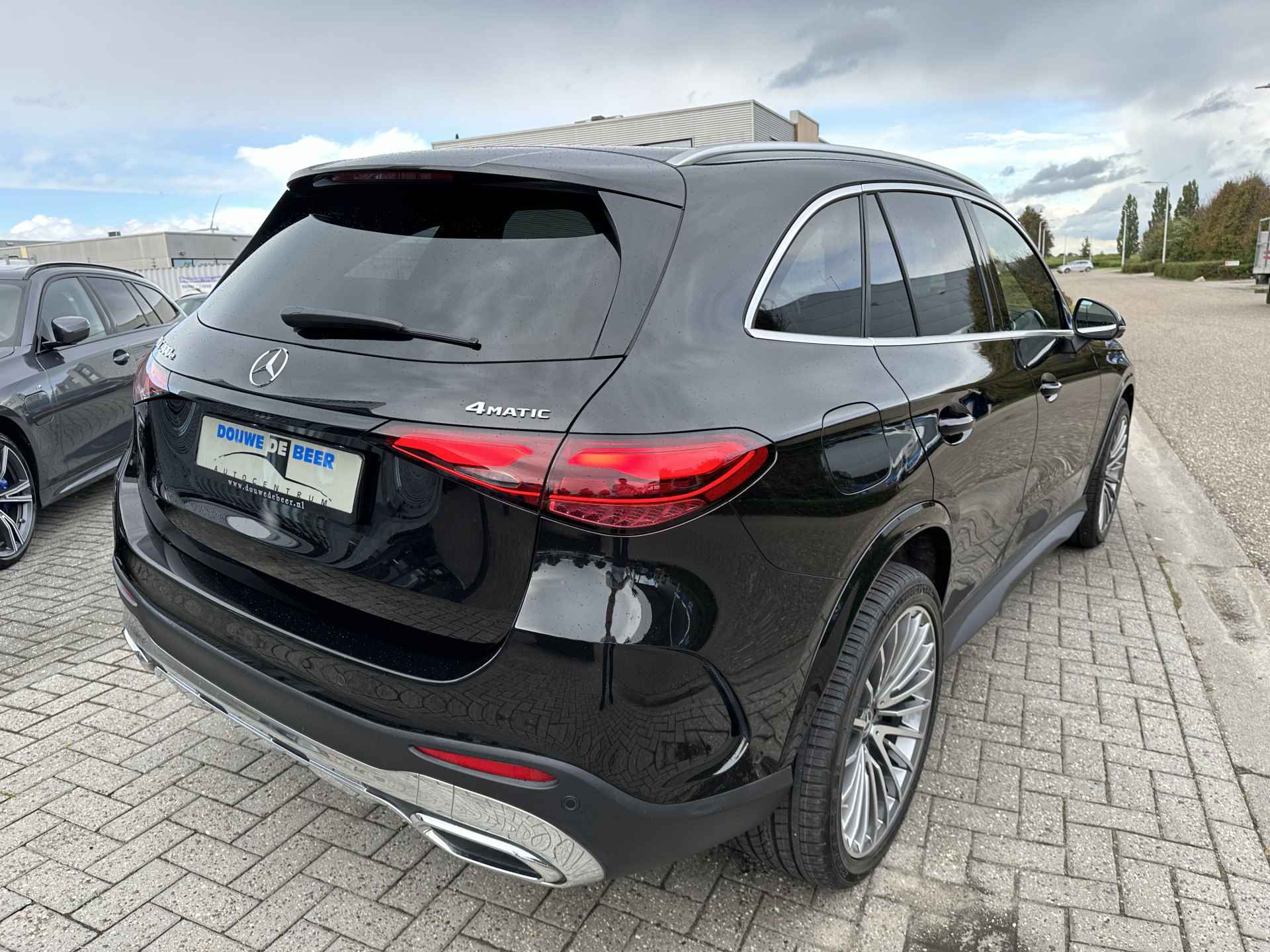 Mercedes-Benz GLC 300e 4MATIC AMG Line ADVANCED PLUS Trekhaak | Digital Light | Pano-Dak | HUD | 360-Camera Let op getoonde set om velgen 21 inch AMG tegen meerprijs 3000,— - 6/39